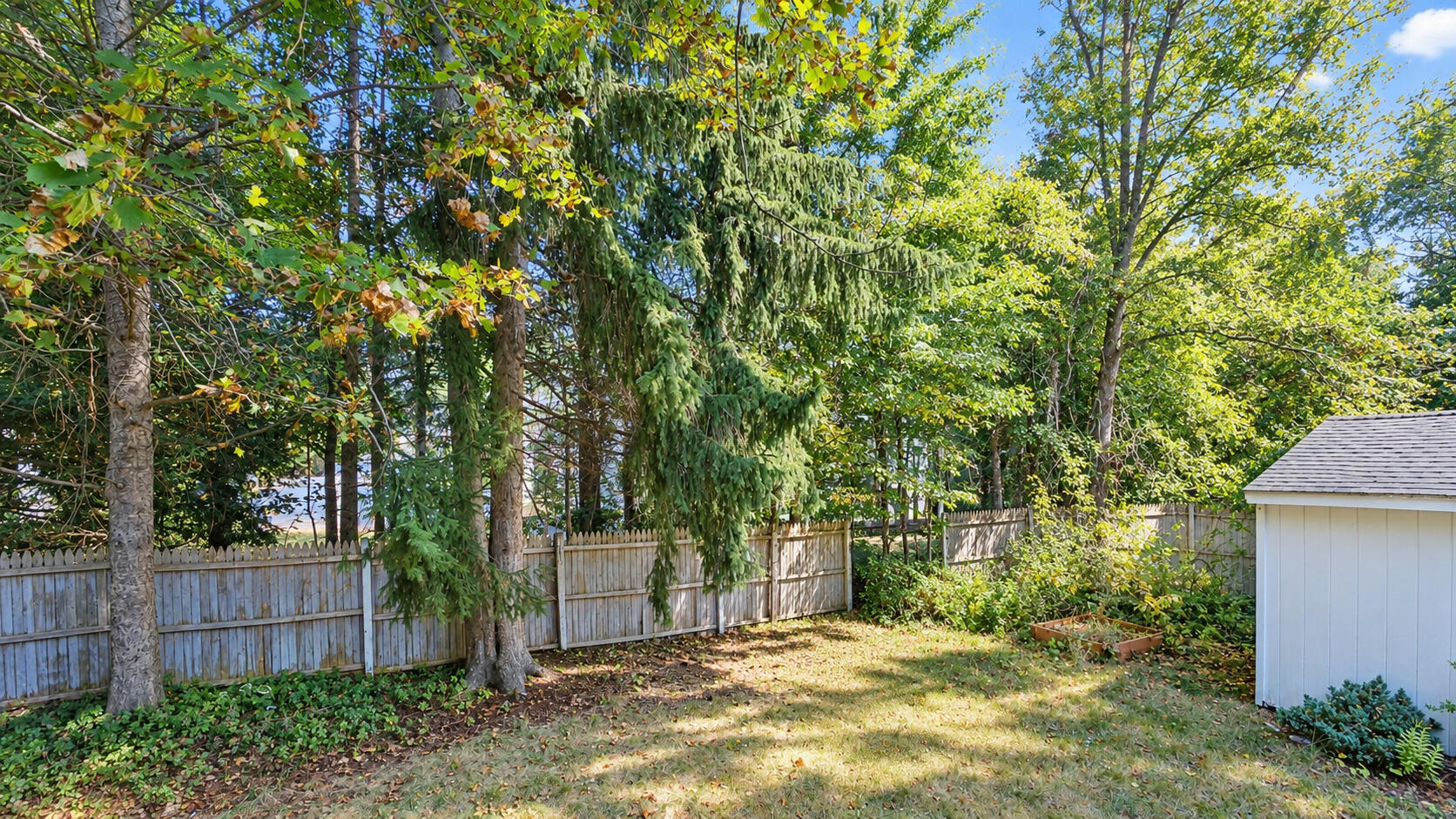 121 Read Street Property Photo 16