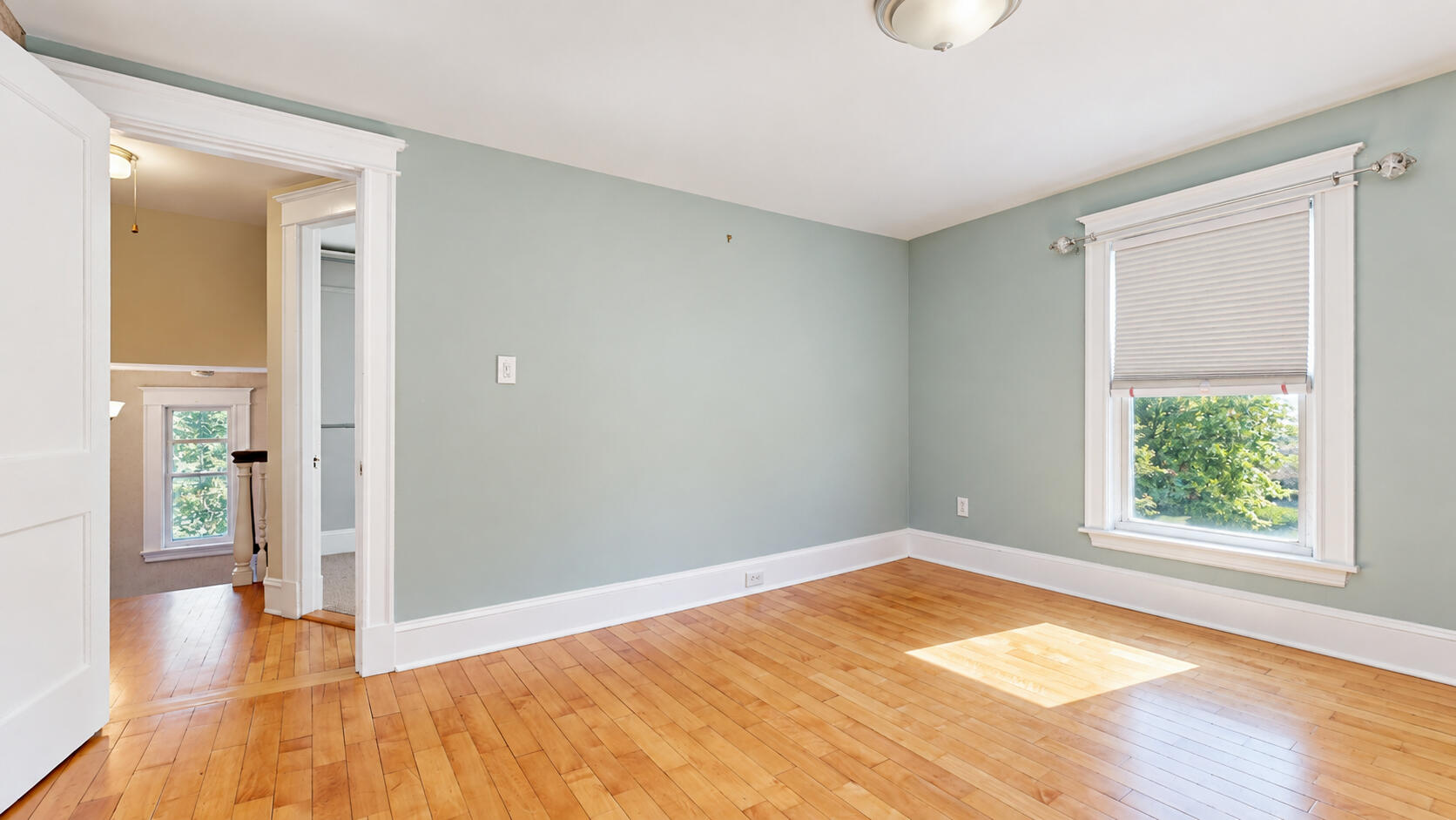121 Read Street Property Photo 52