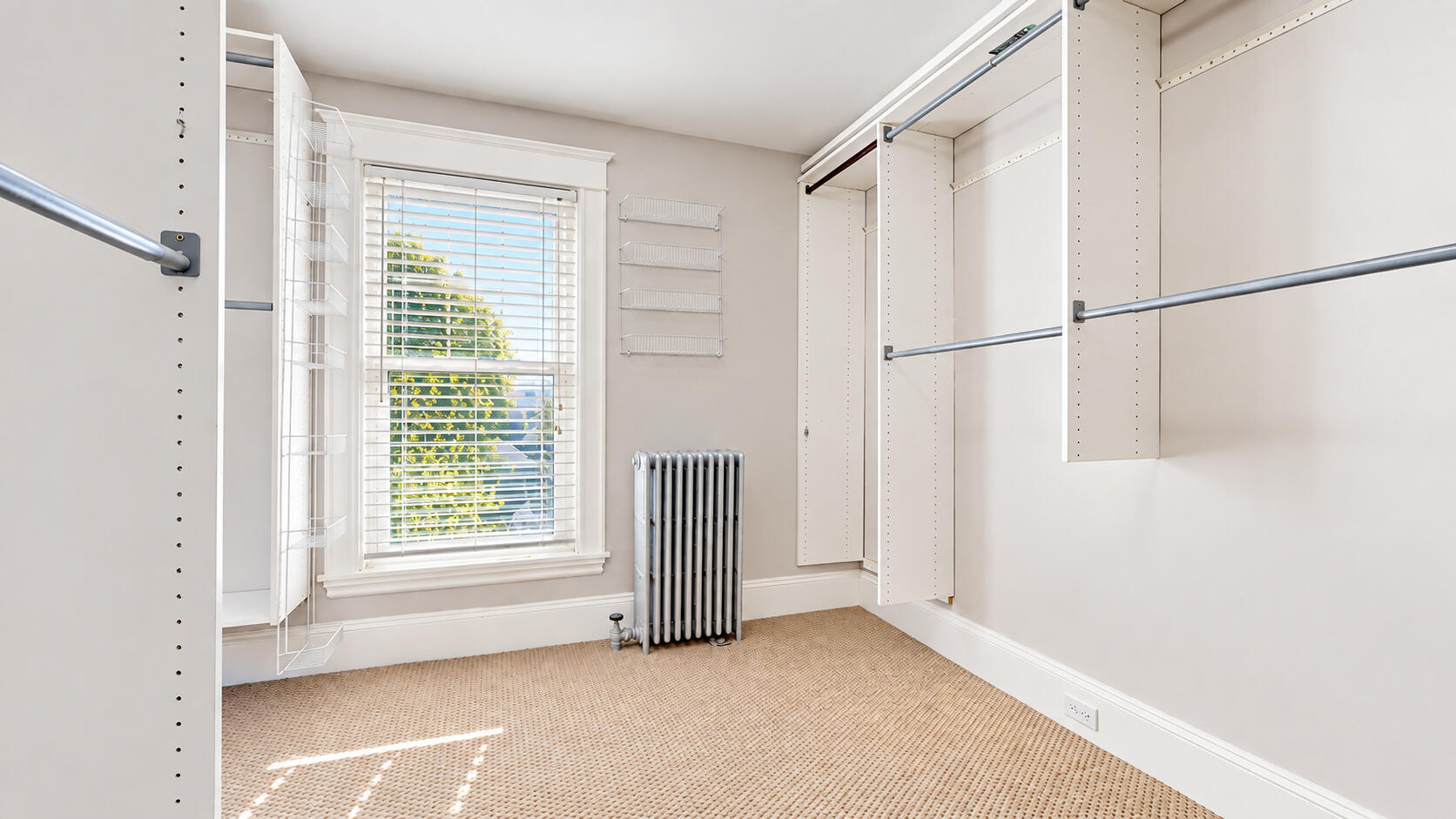 121 Read Street Property Photo 56