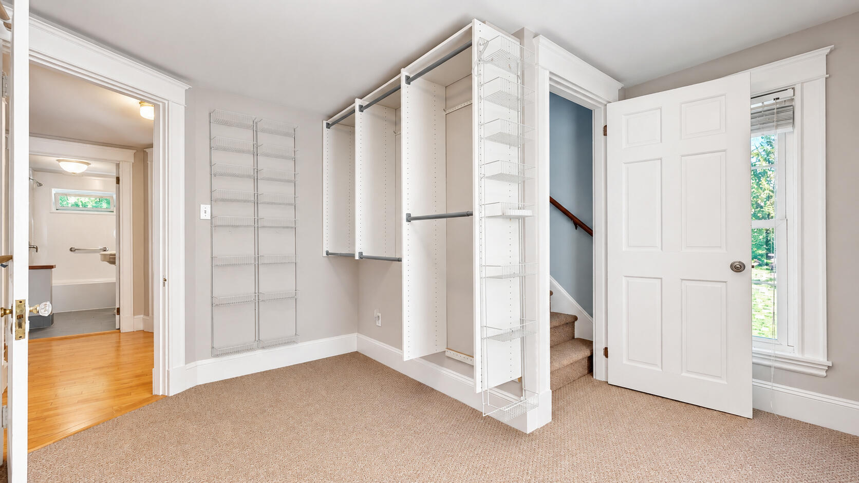 121 Read Street Property Photo 57