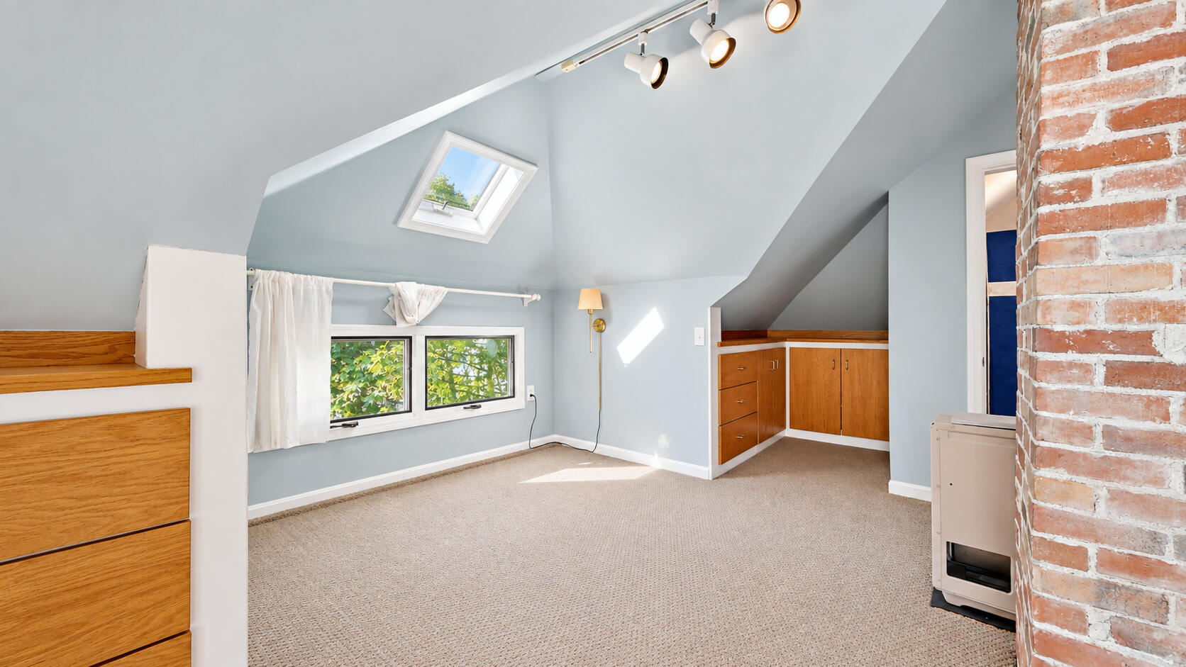 121 Read Street Property Photo 63