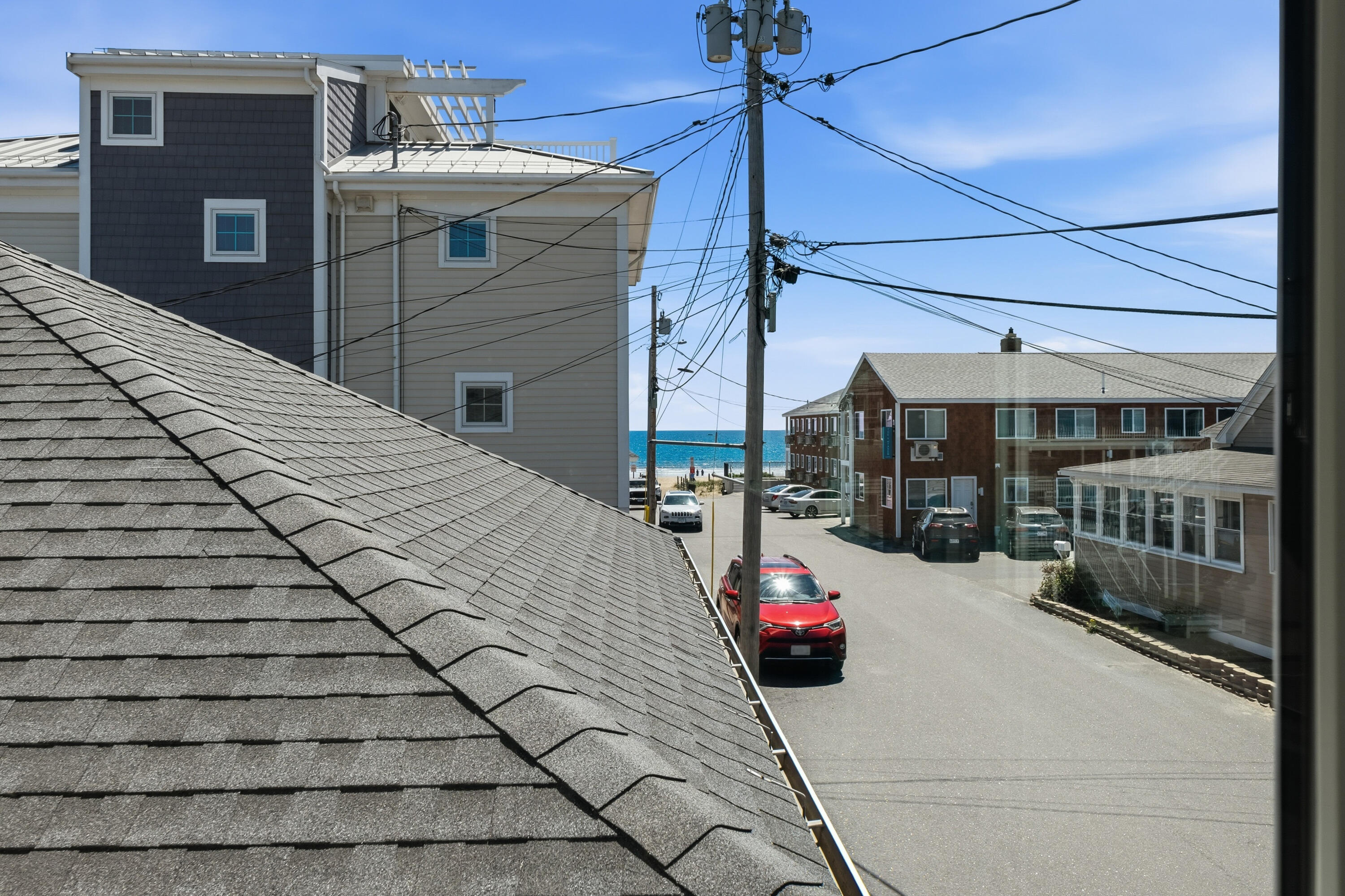 75 E Grand Avenue Property Photo 18