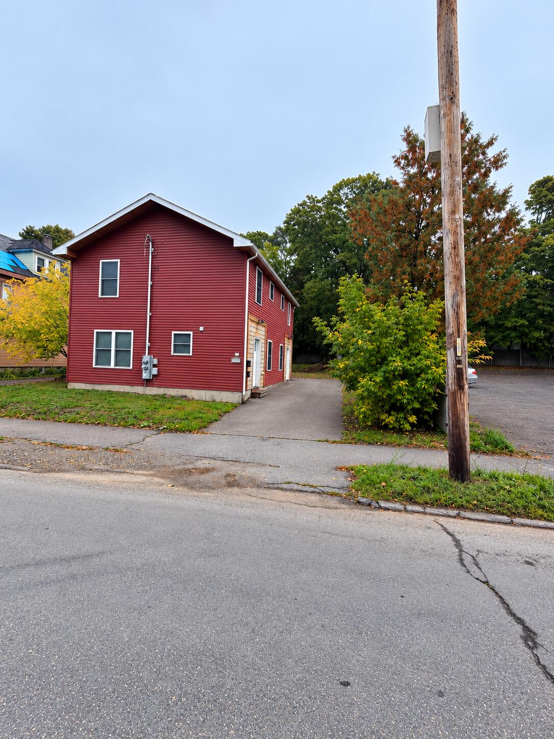 107 Center Street Property Photo 2
