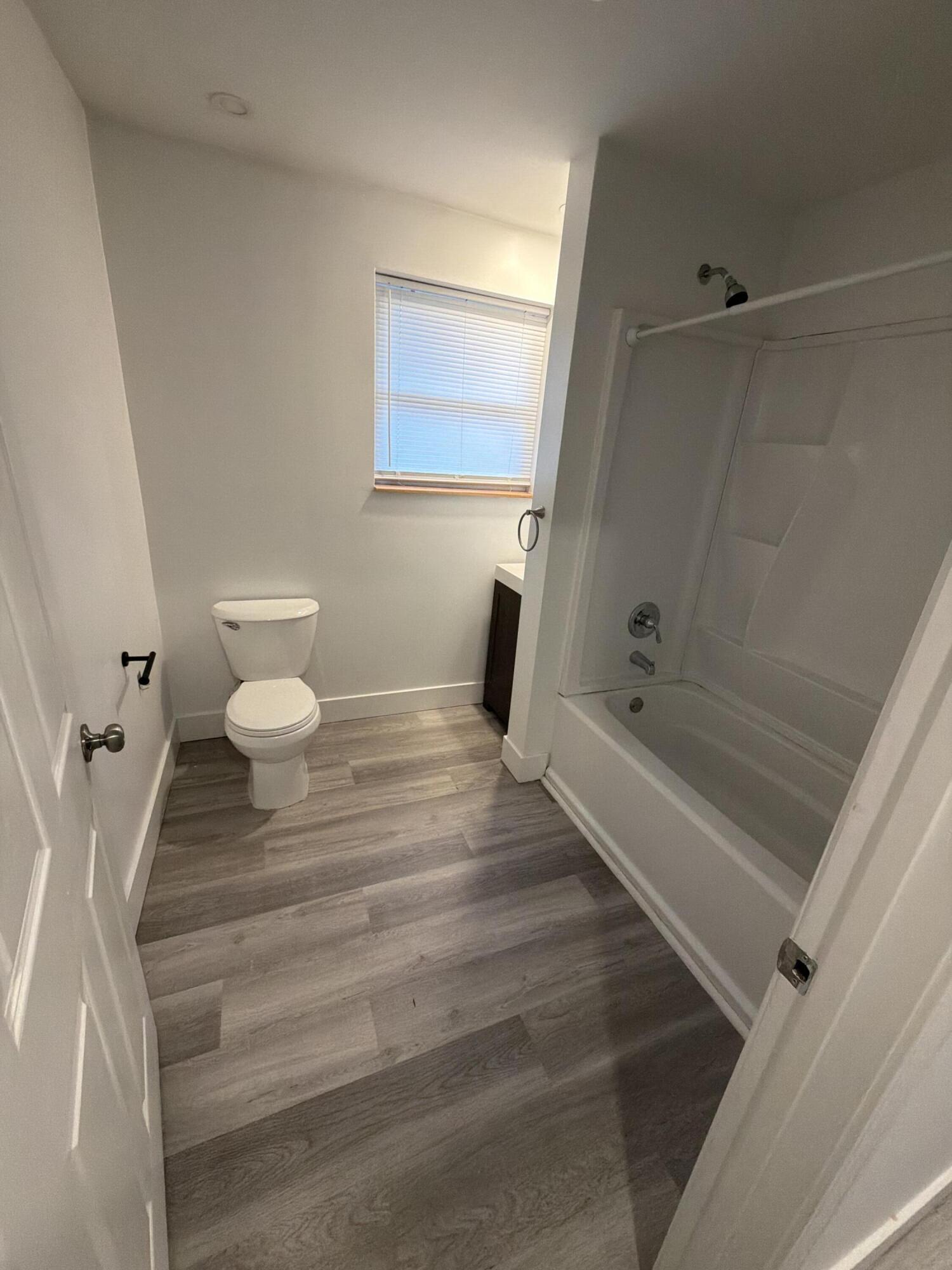 107 Center Street Property Photo 9