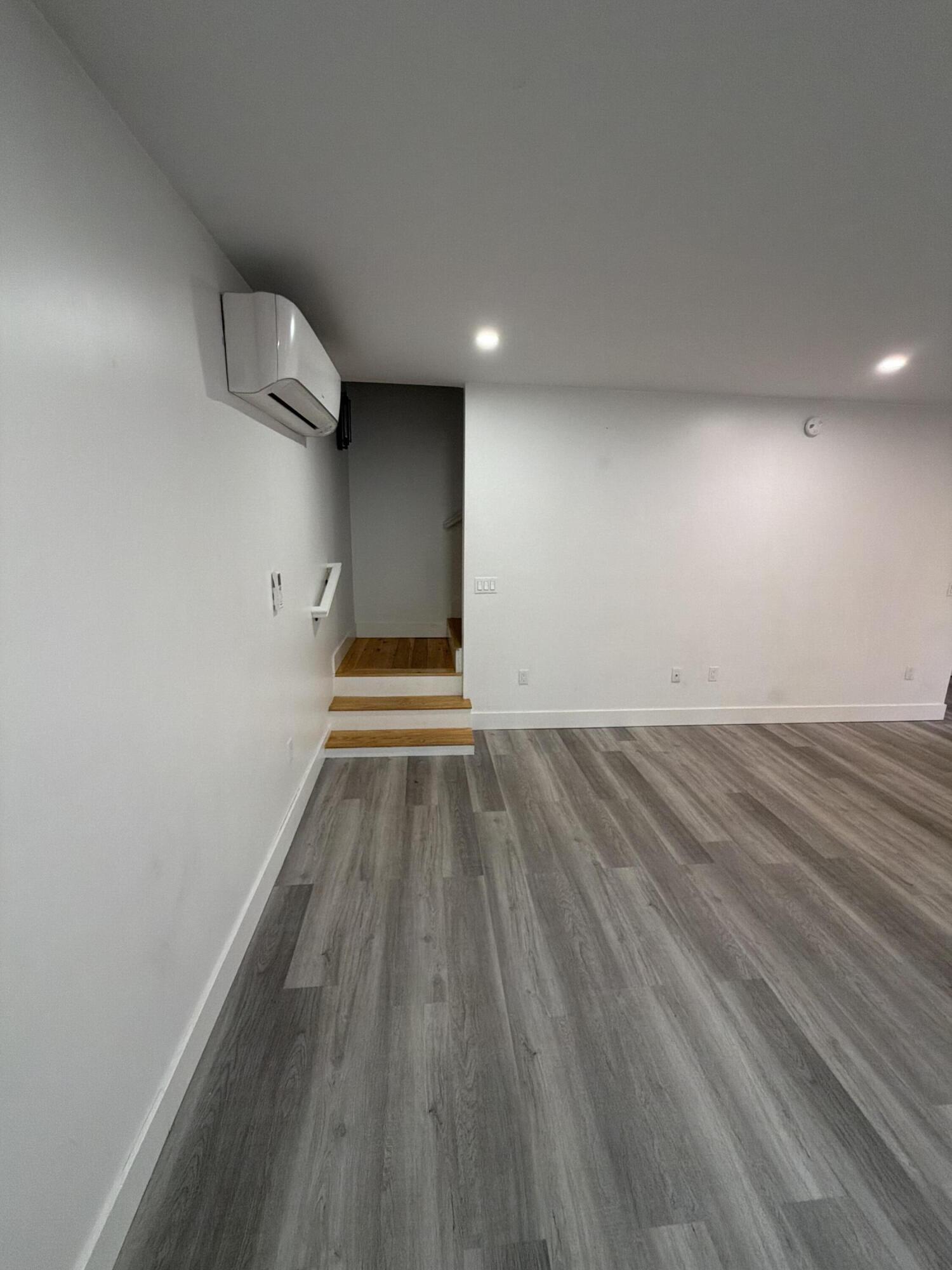 107 Center Street Property Photo 10