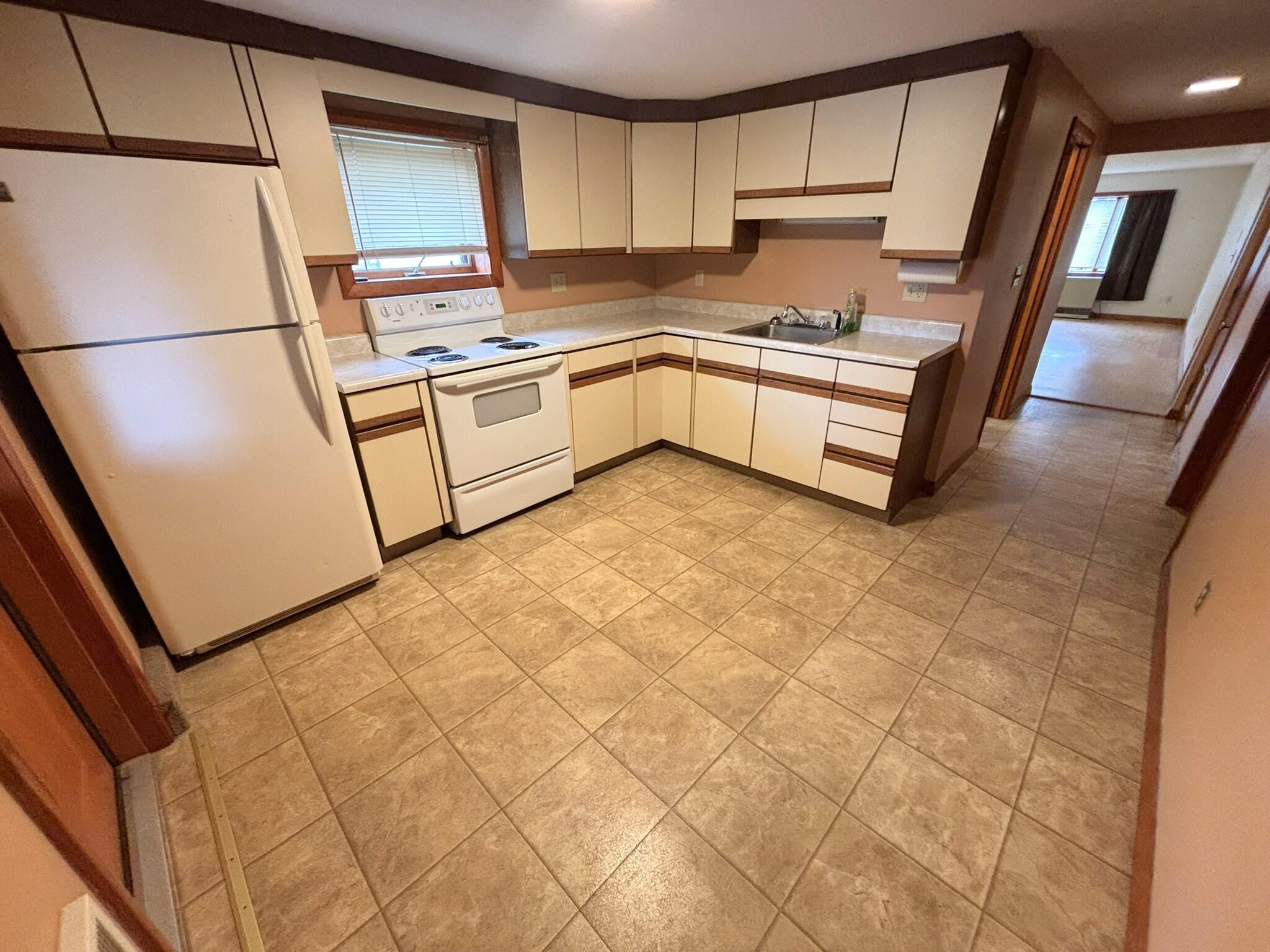 19 Jeffrey Street Property Photo 5