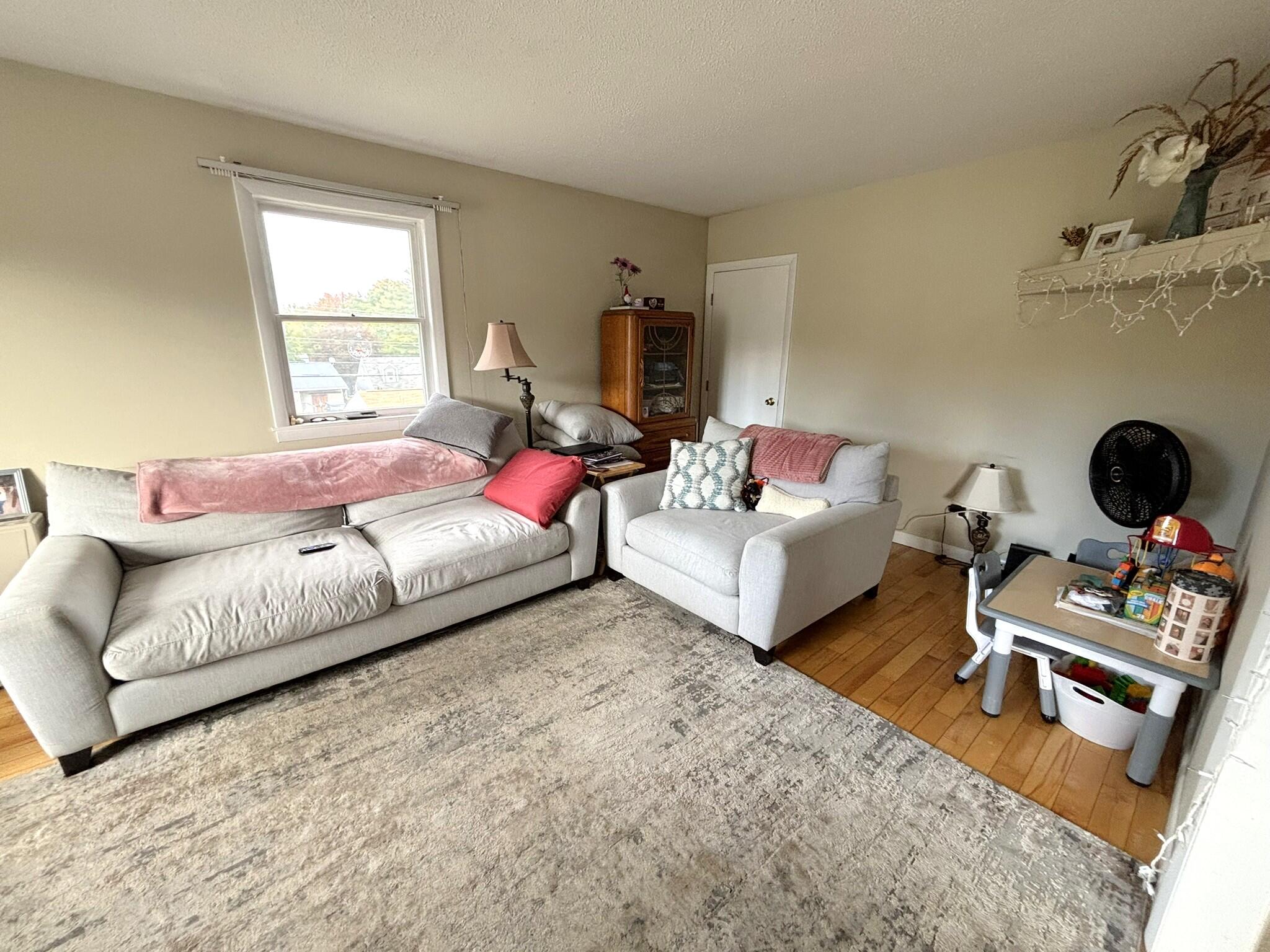 19 Jeffrey Street Property Photo 33