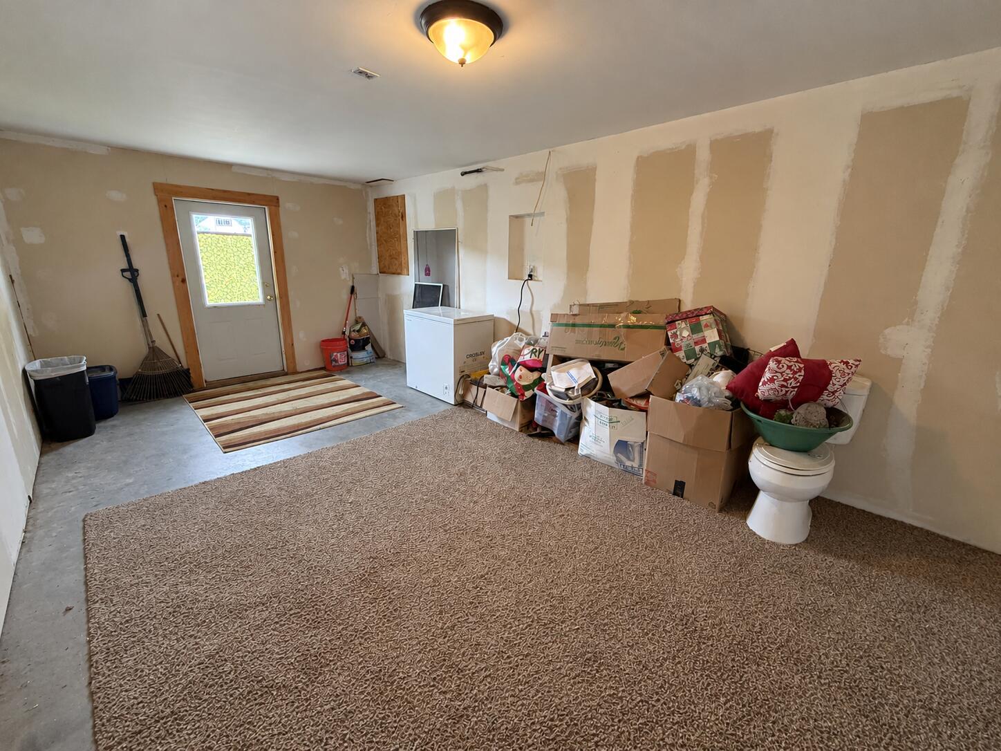 19 Jeffrey Street Property Photo 42