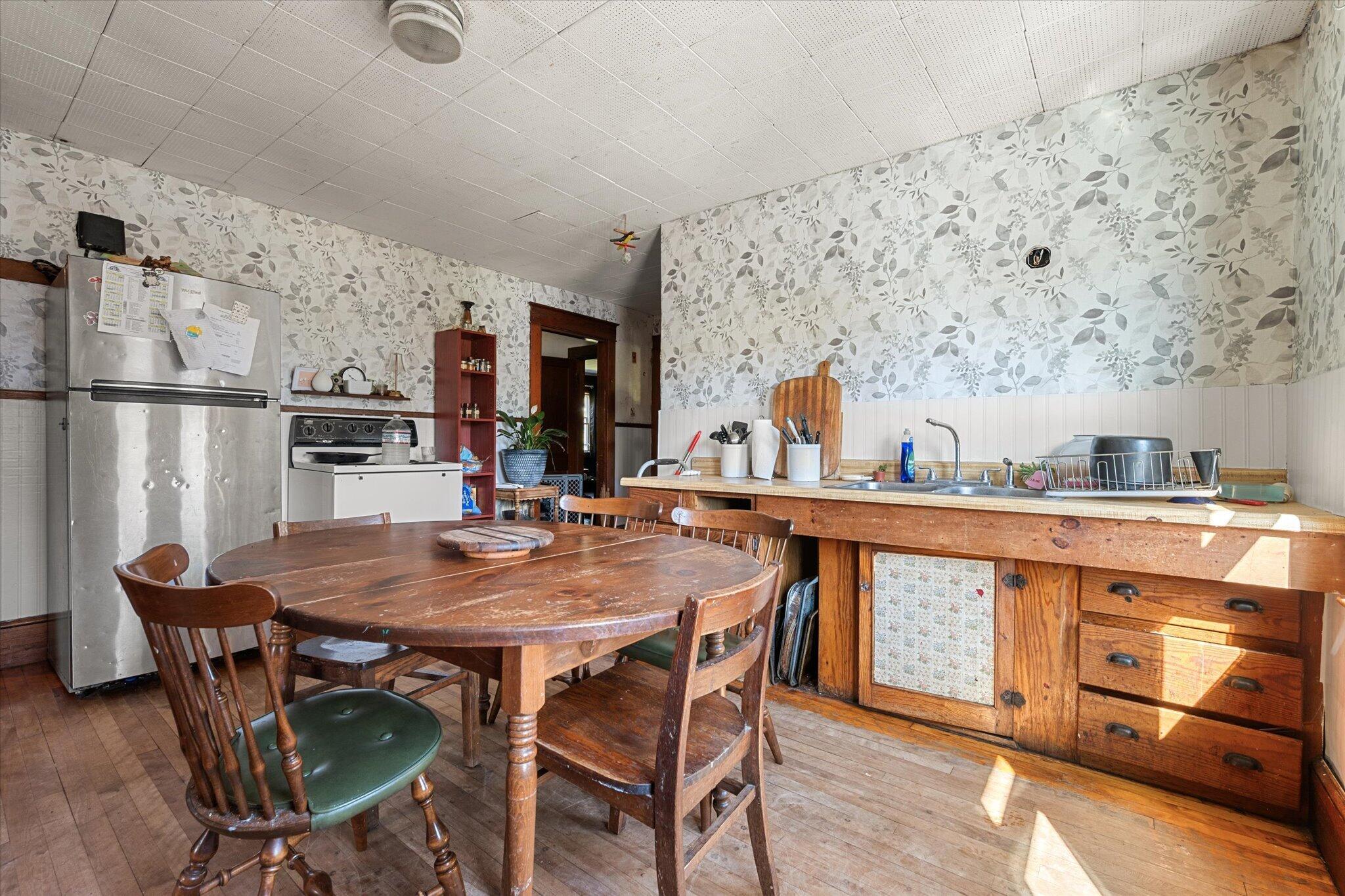 18 Water Street Property Photo 1