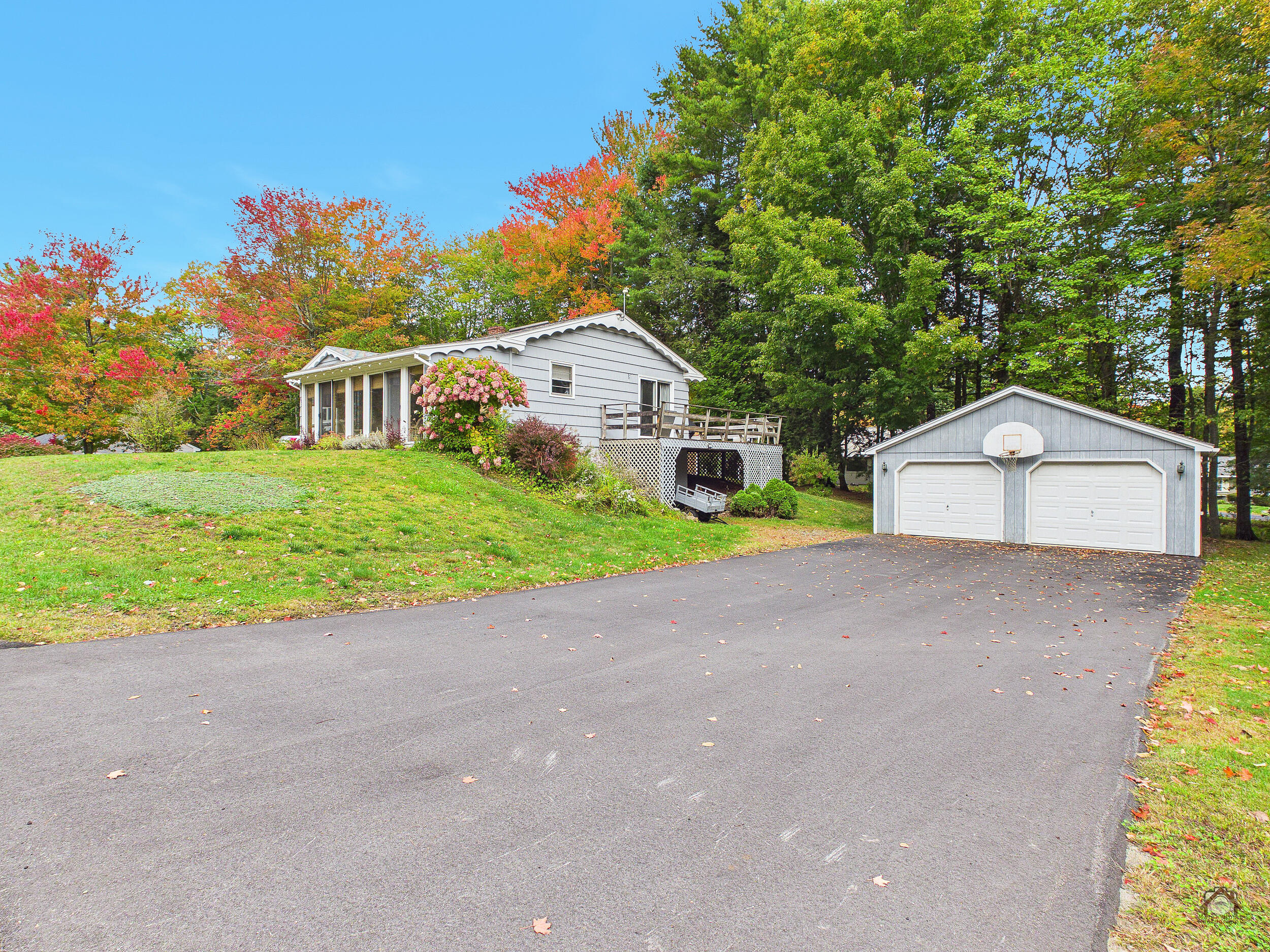 117 Park Street Property Photo 2
