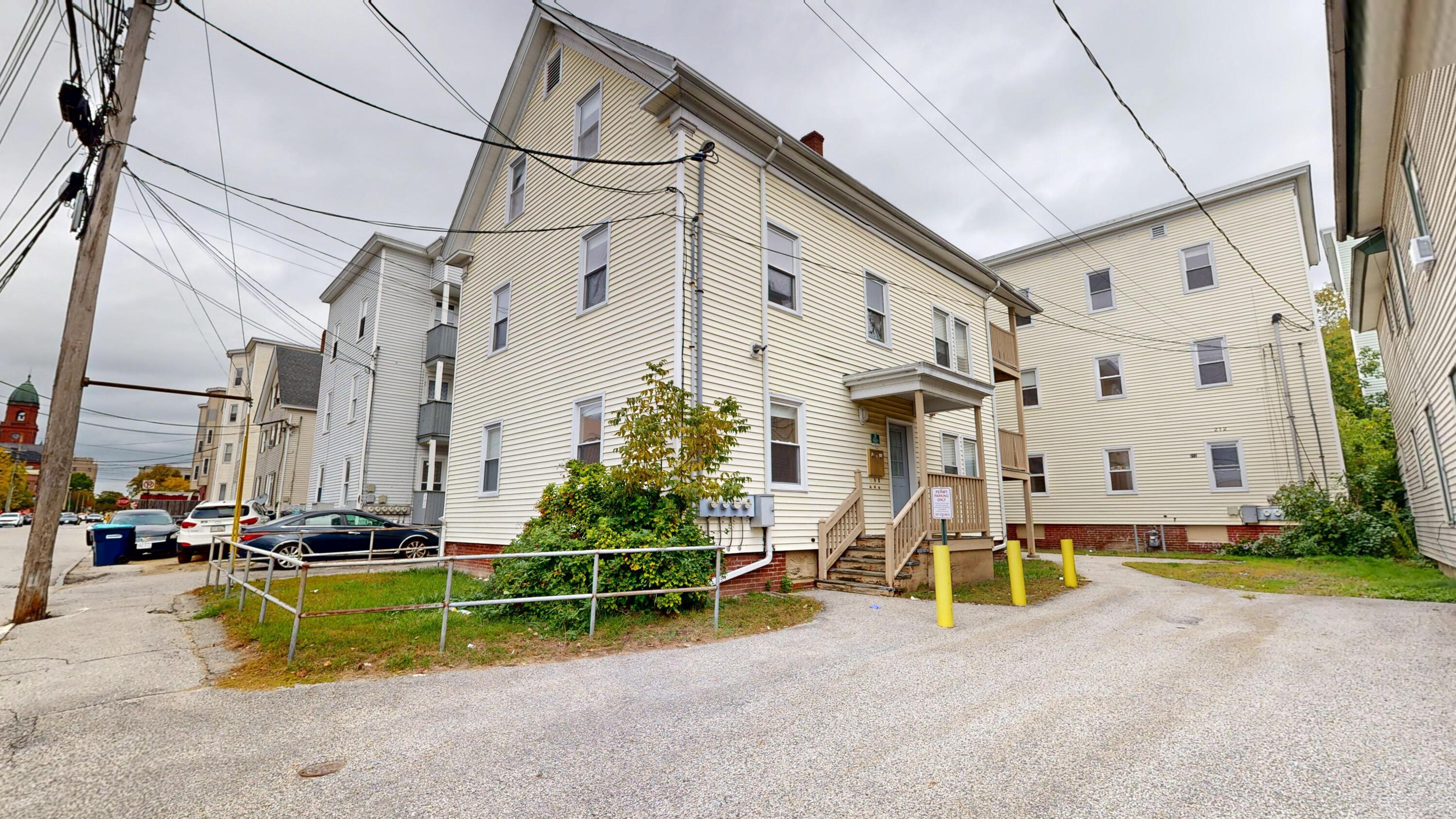 212 Park Street Property Photo 1