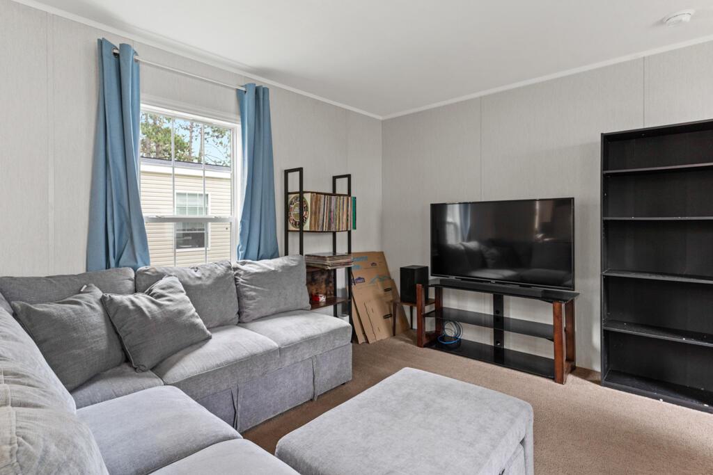 24 Primrose Lane Property Photo 6