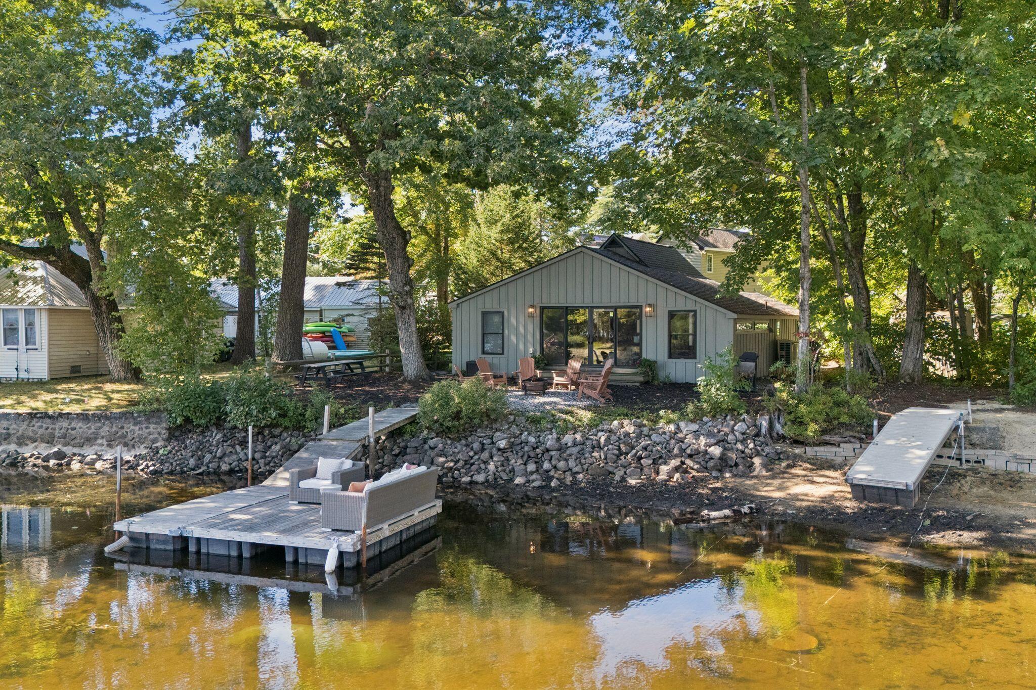 350 Thompson Point Road Property Photo 1
