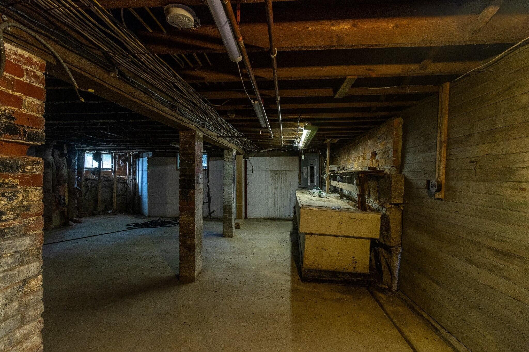 9 Drisko Street Property Photo 53