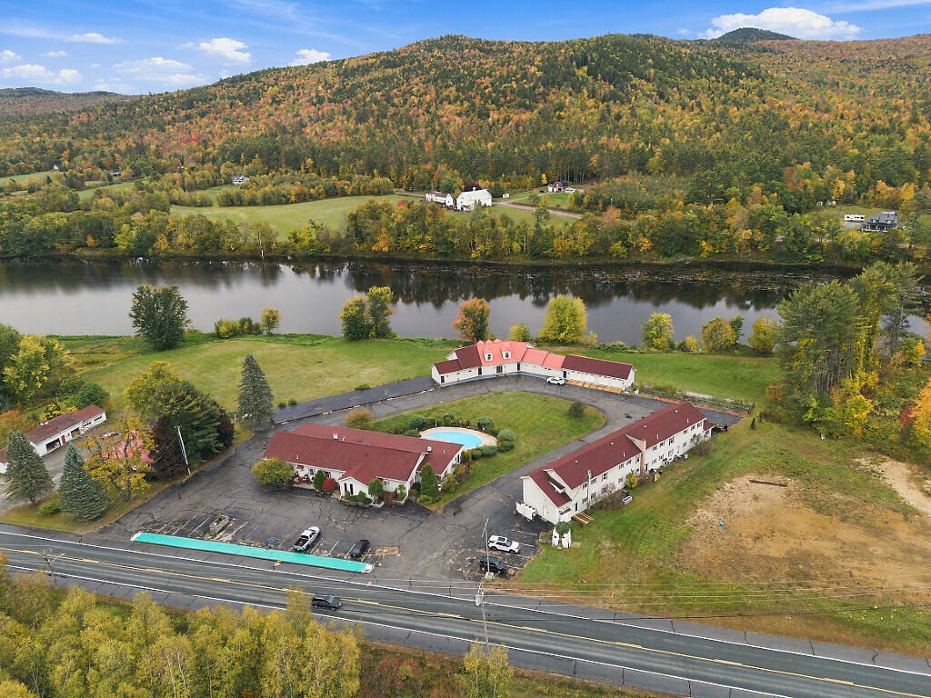 1257 Us-2 23 Property Photo 1