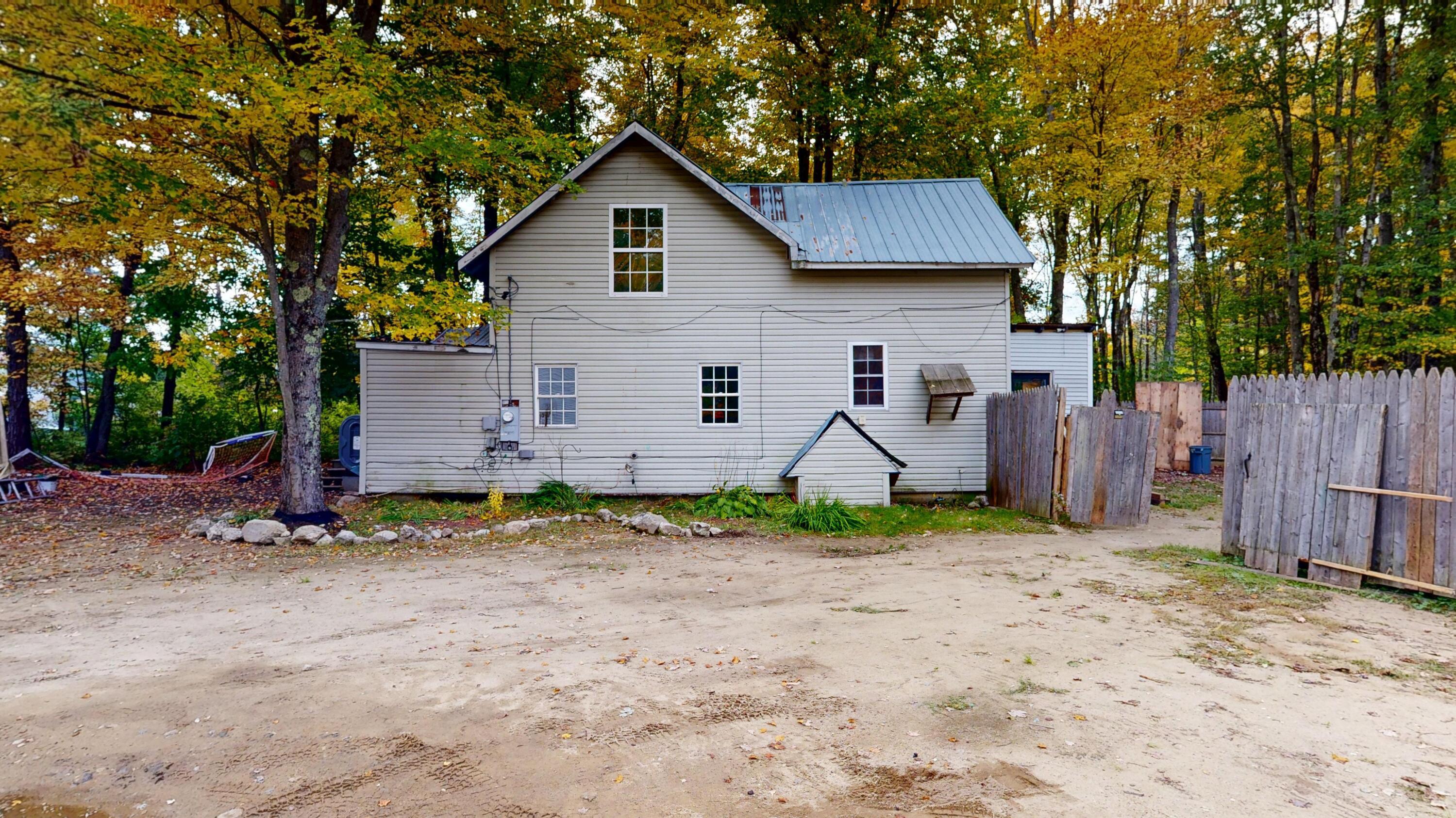 10 No Name Street Property Photo 1