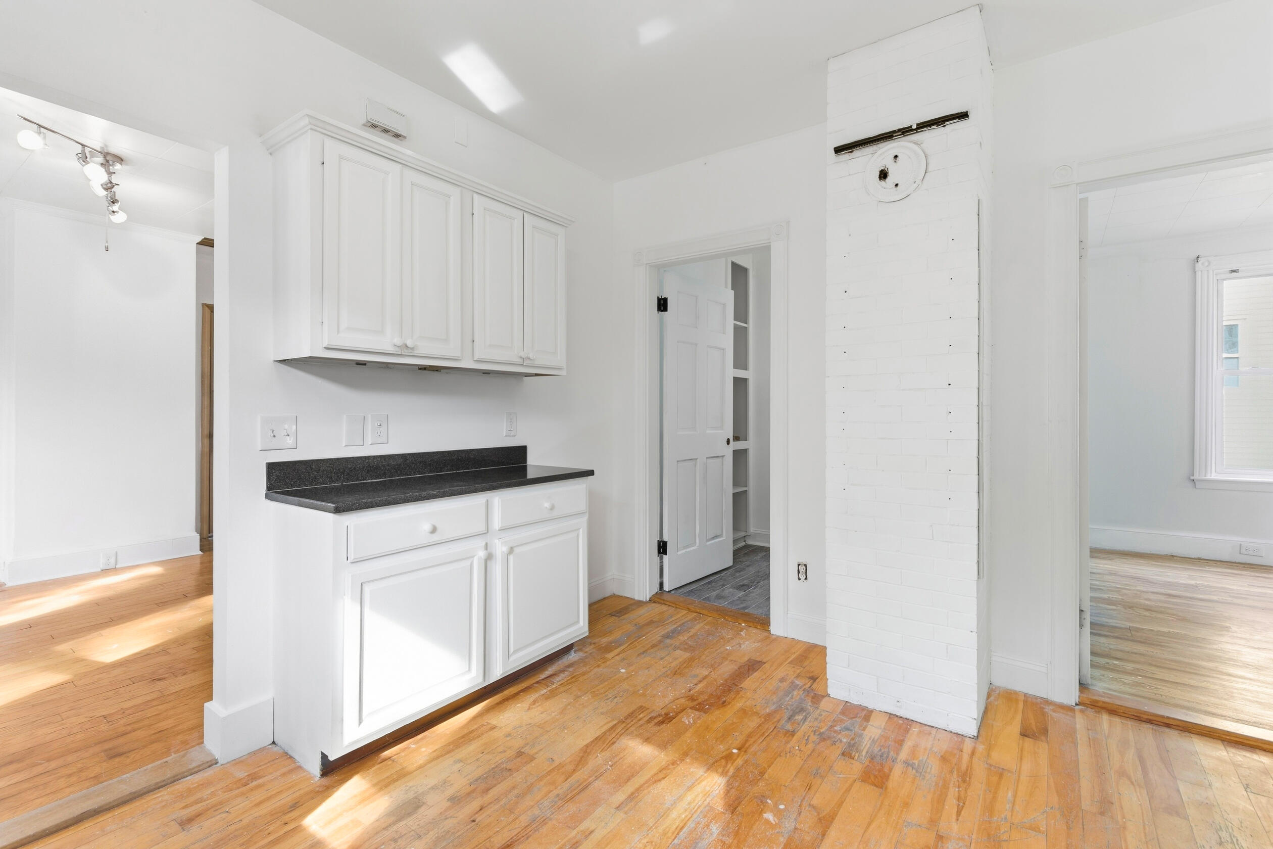 49 Dana Court Property Photo 28