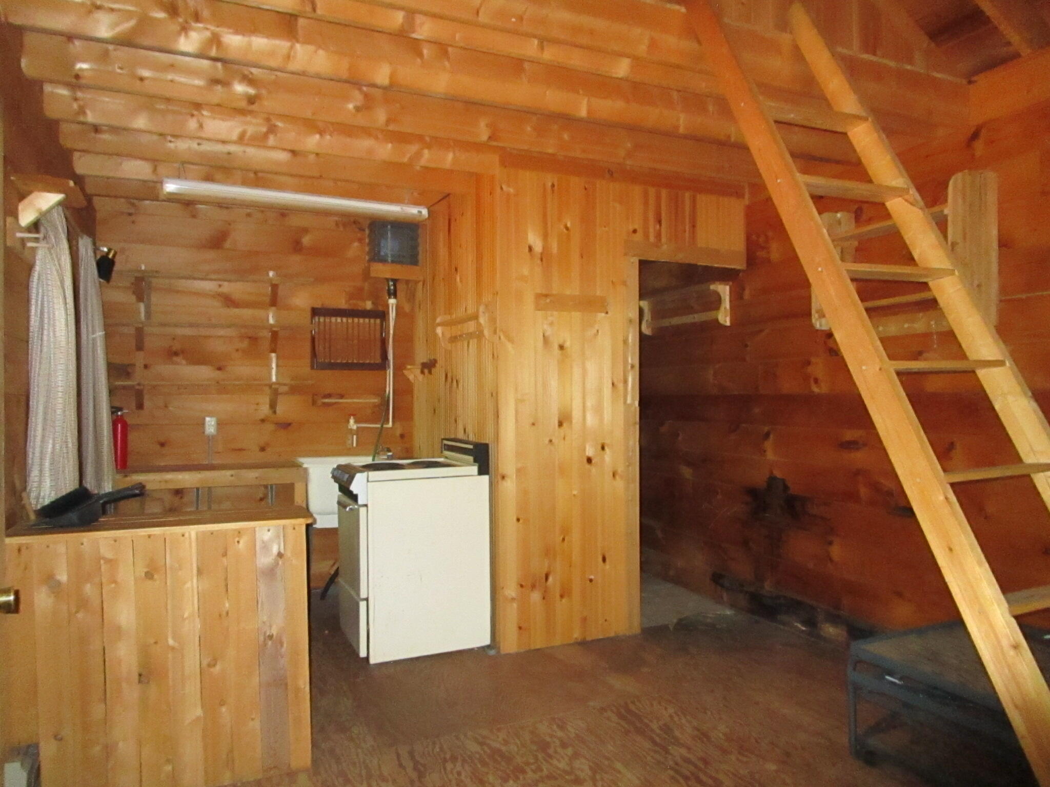 529 Redding Road Property Photo 9