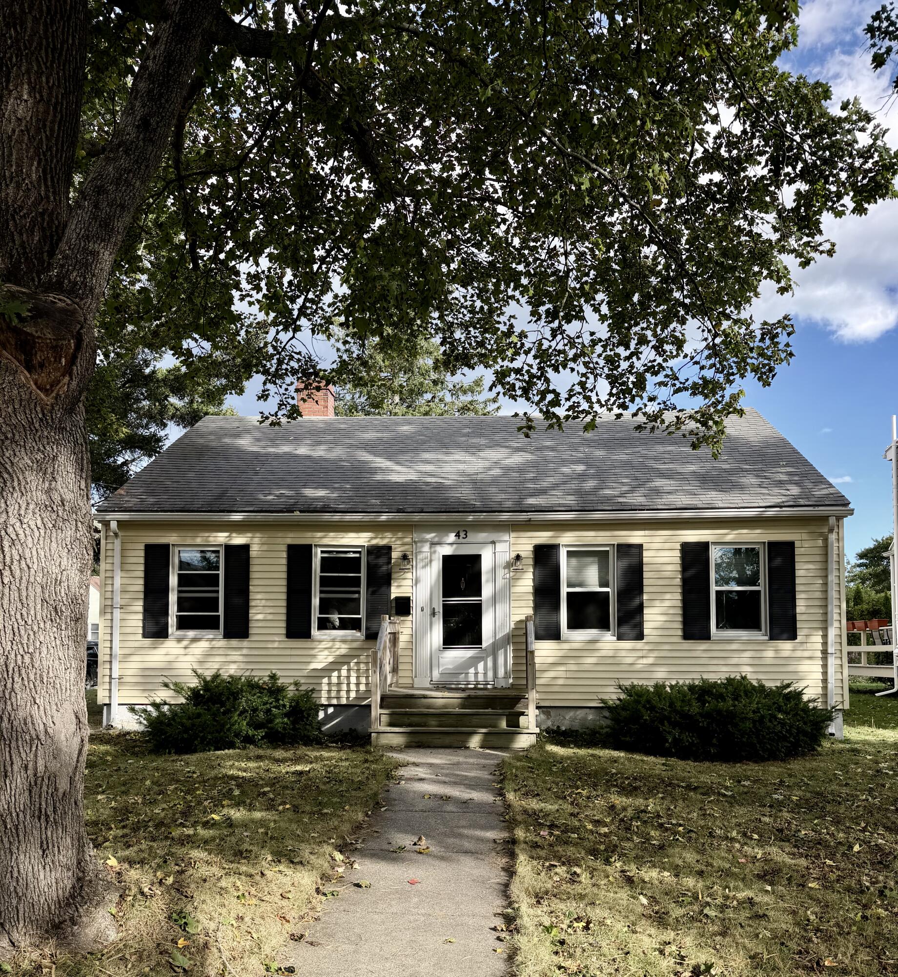 43 Edwards Street Property Photo 1