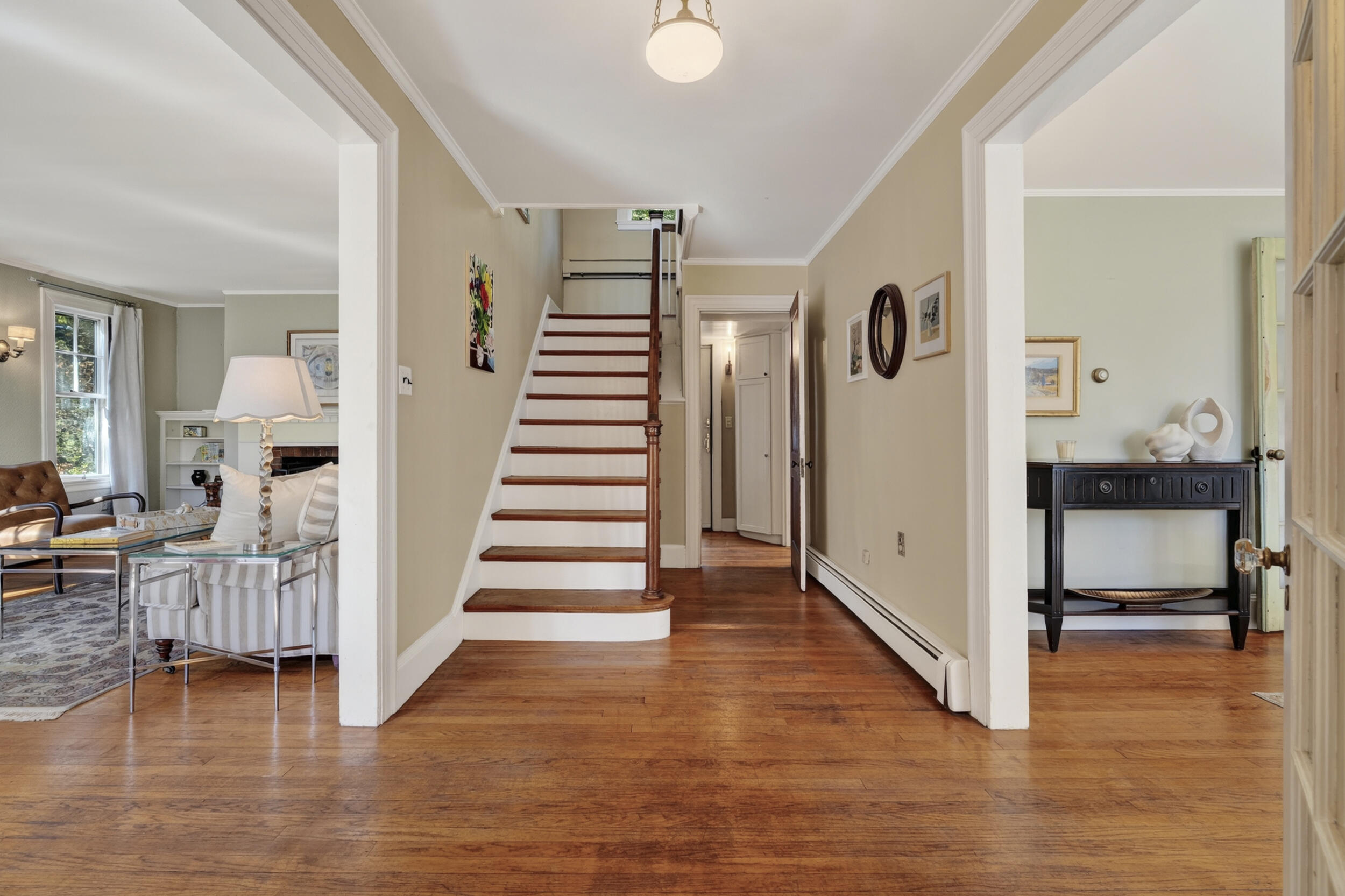 29 Longfellow Street Property Photo 3