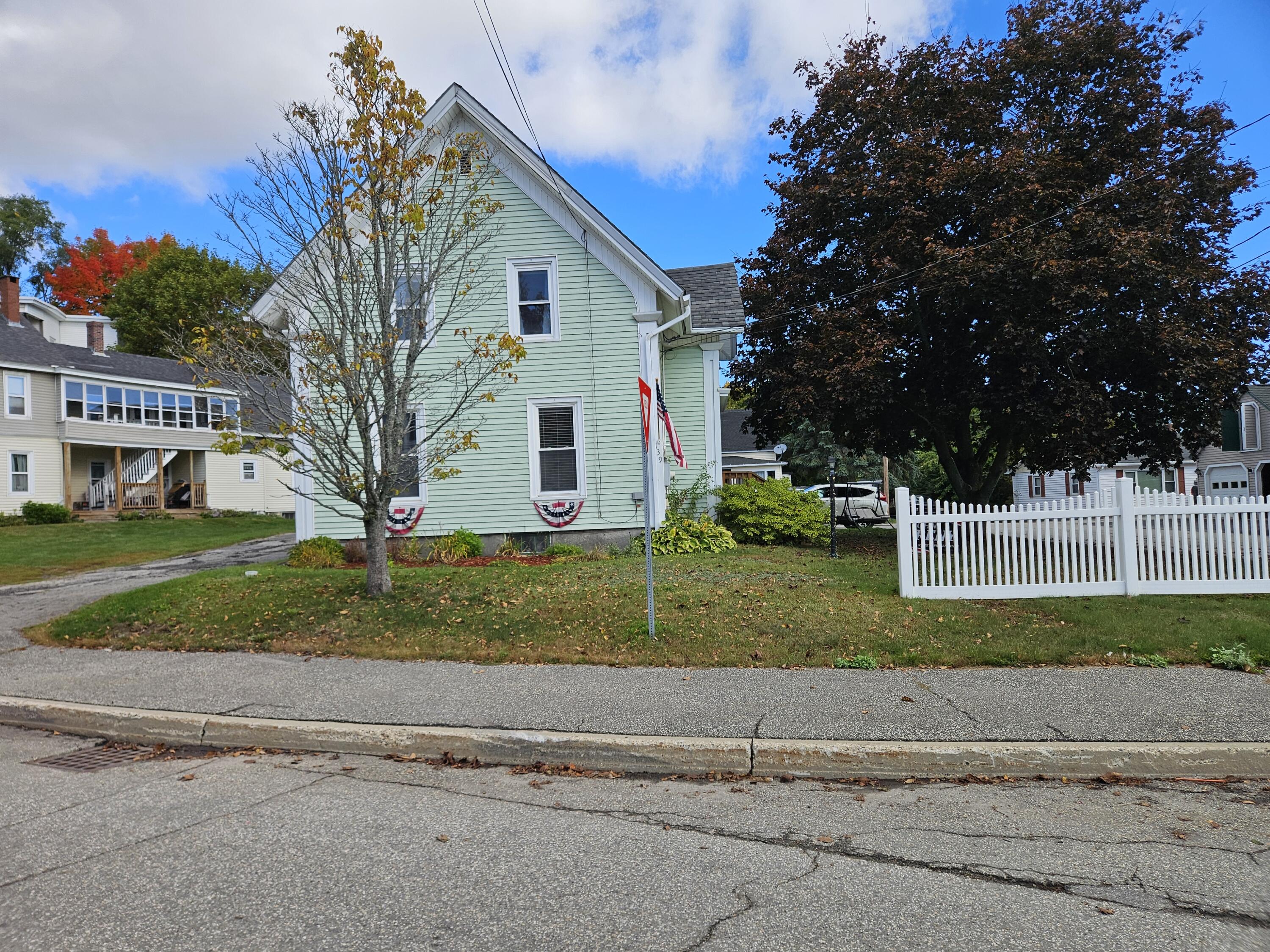 139 Northern Avenue Property Photo 2