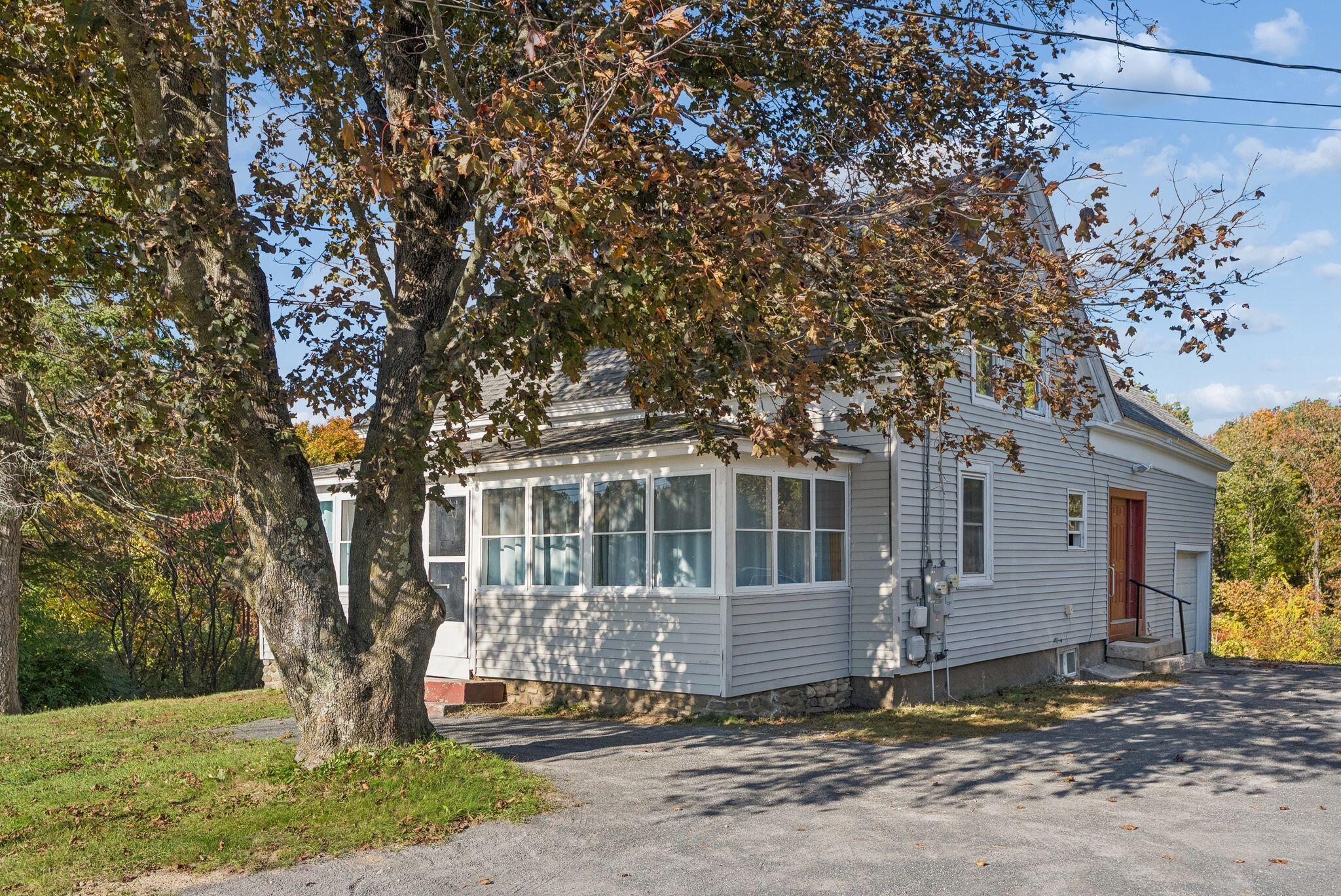 1572 Main Street Property Photo 1