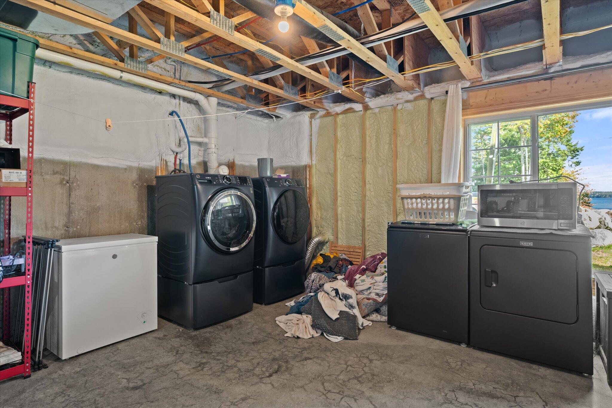 175 N Kennedy Boulevard Property Photo 42