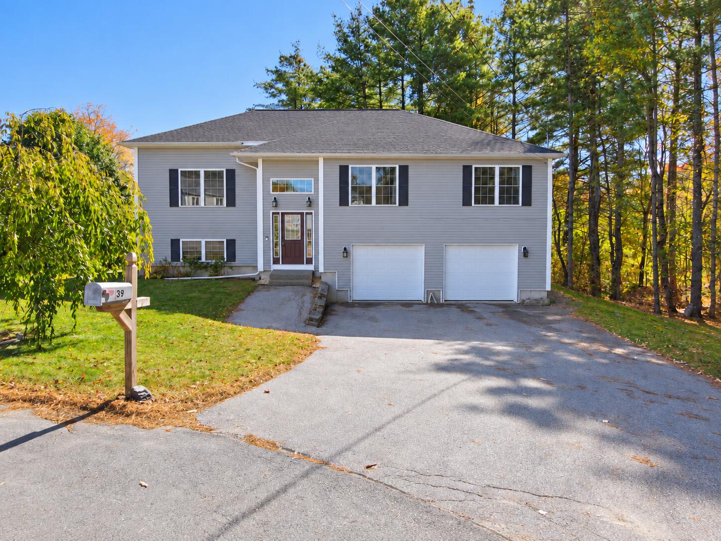 39 Deer Pond Lane Property Photo 1
