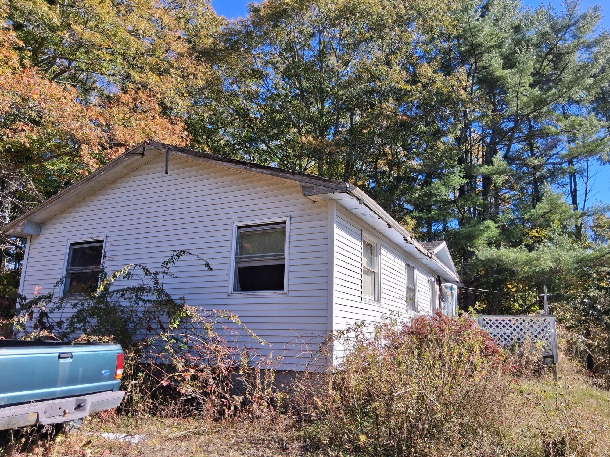 36 Sunnyside Road Property Photo 1