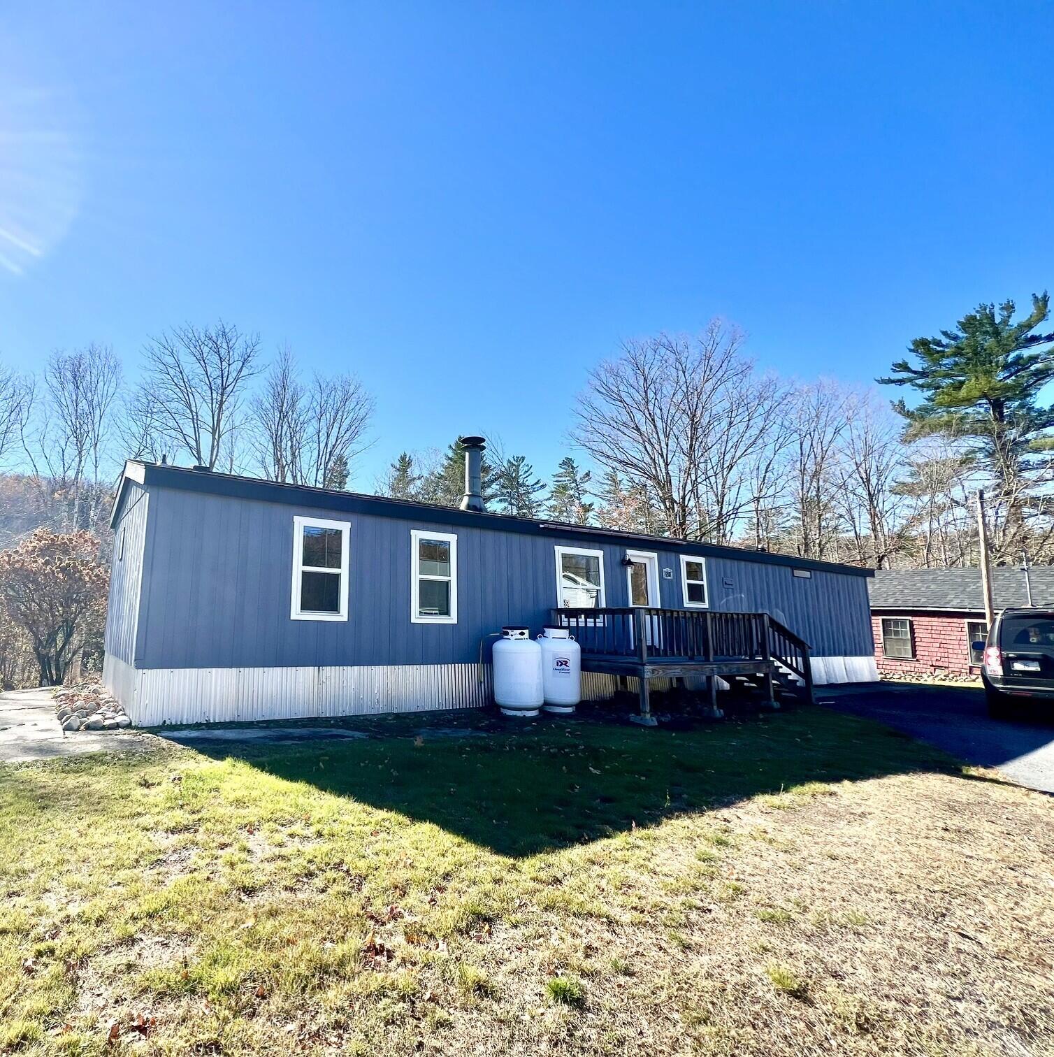 1878 Roxbury Road Property Photo 1