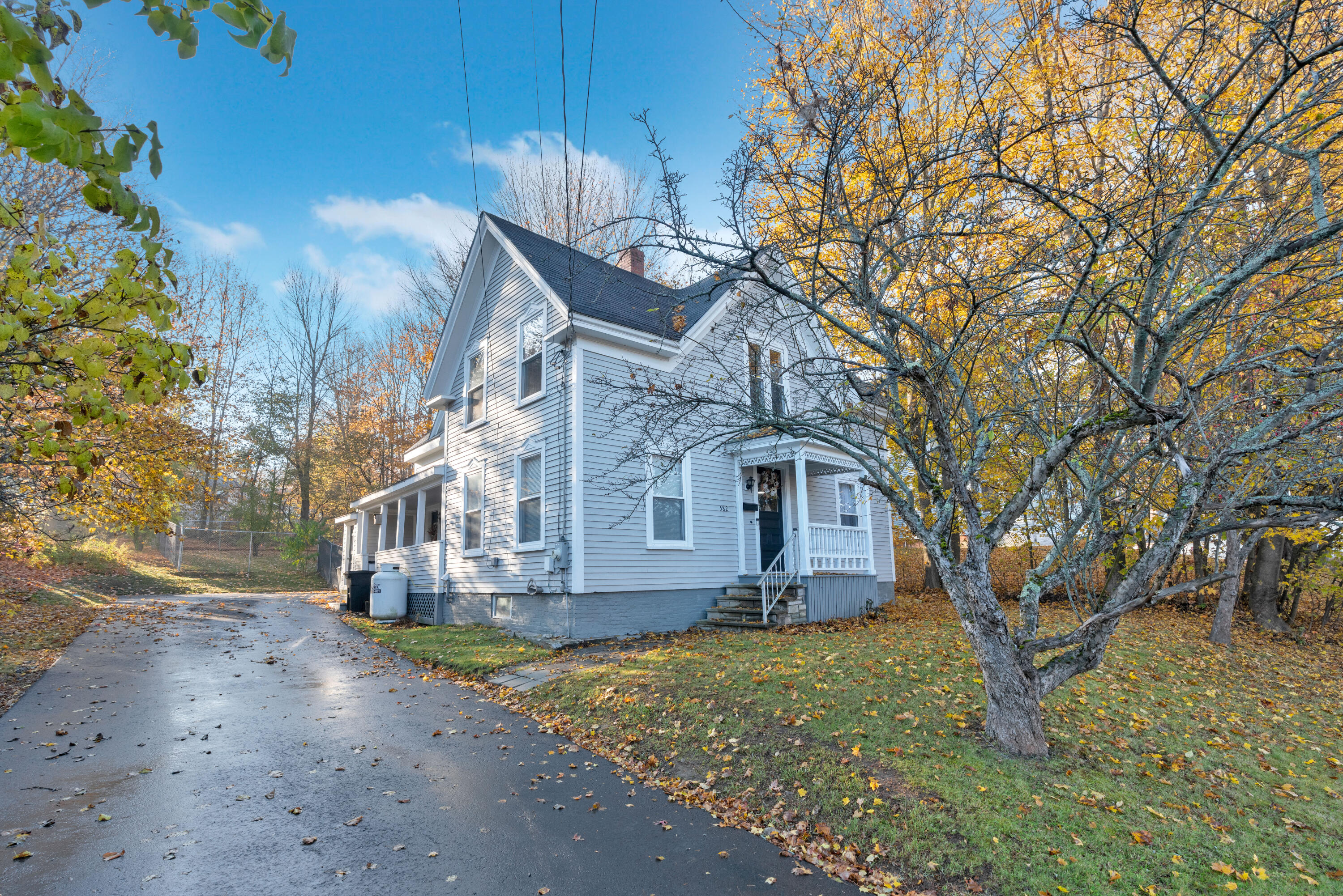 582 Water Street Property Photo 1