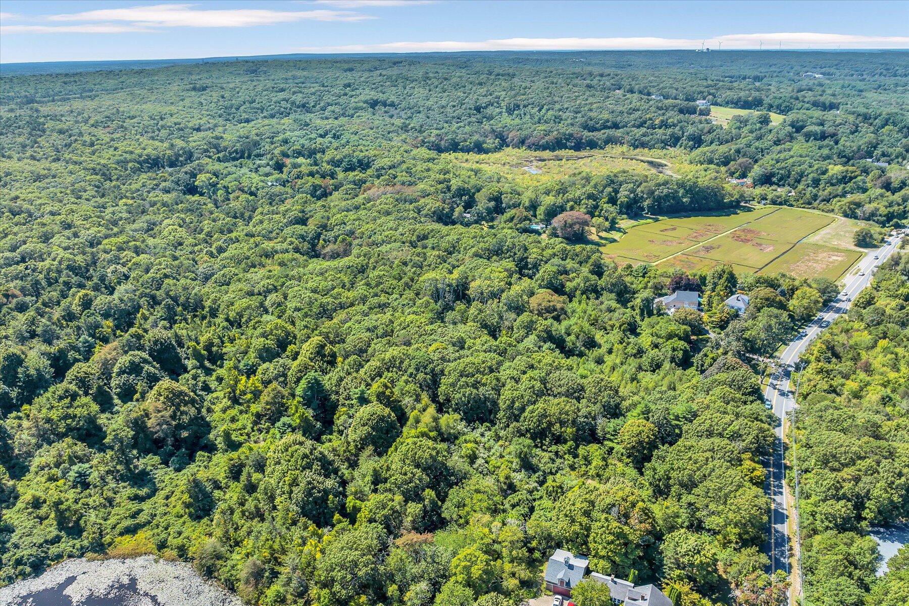306 Route 6a Property Photo 4