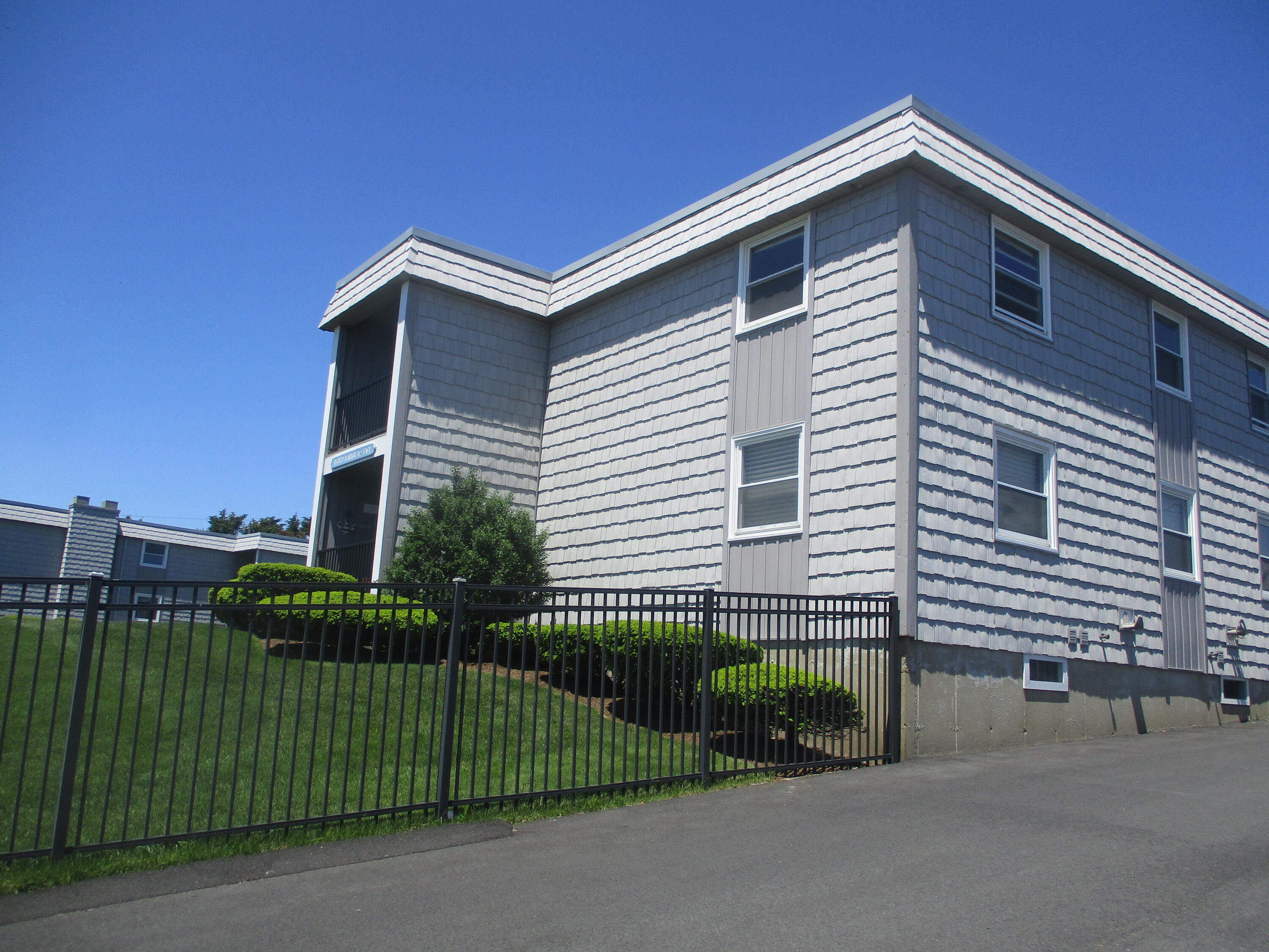 112 Old Wharf Road # 4 Property Photo 1