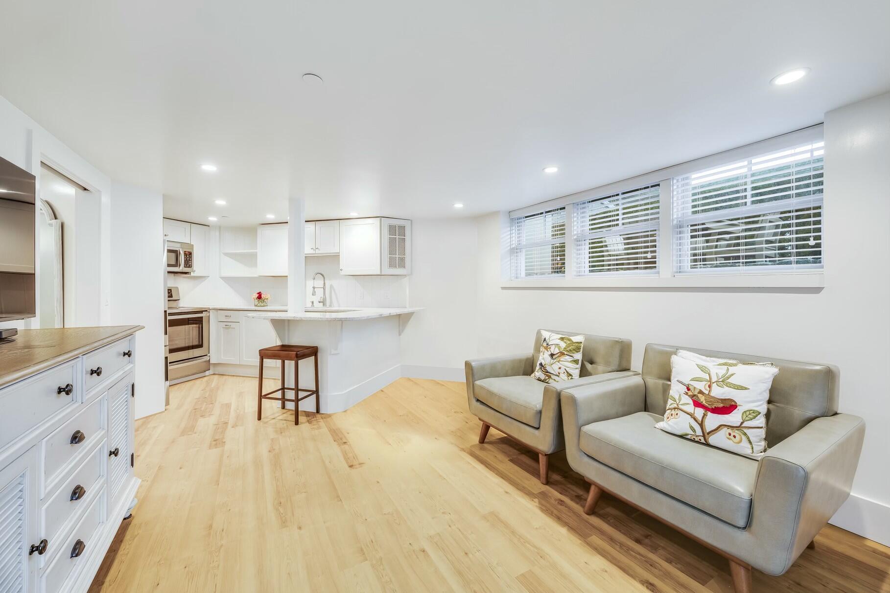 74 Commercial Street Property Photo 29