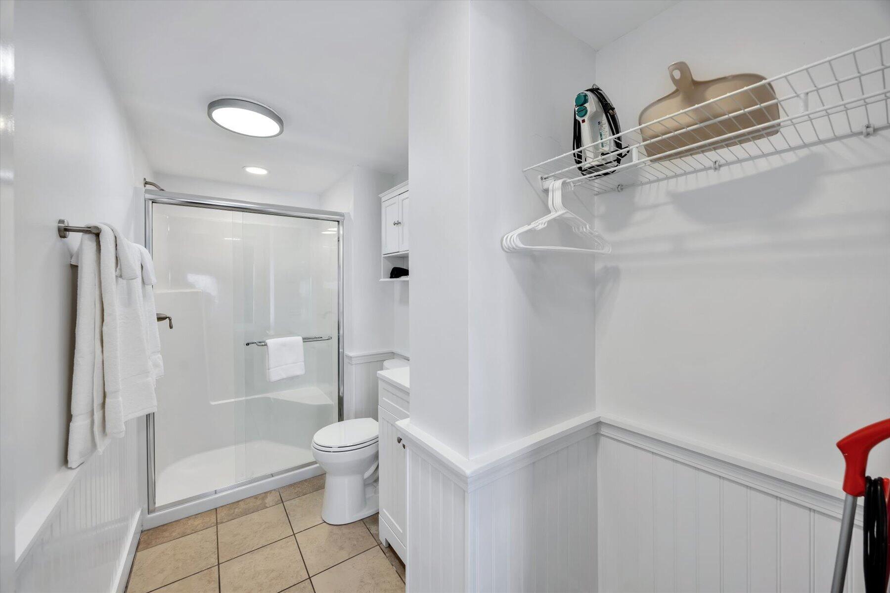 496 Shore Road # 16 Property Photo 11