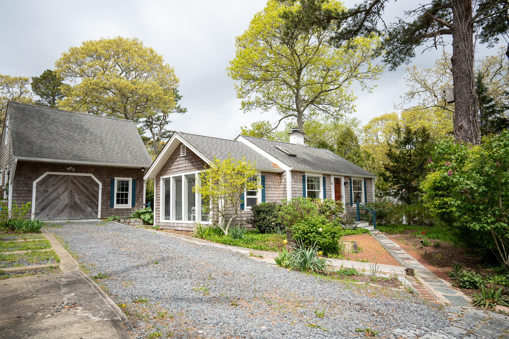 11 Cliff Street Property Photo 1