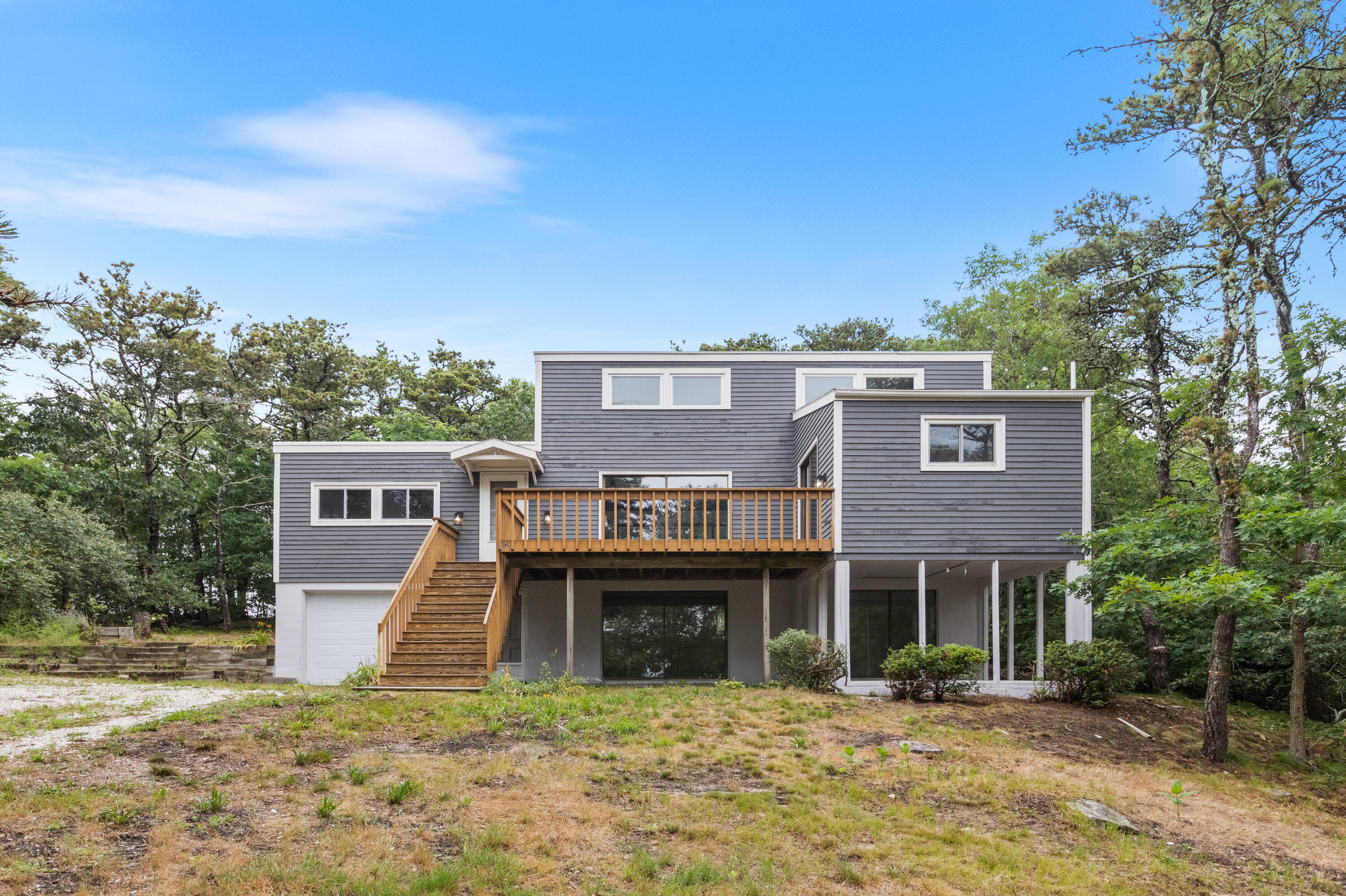 320 Coles Neck Road Property Photo 1