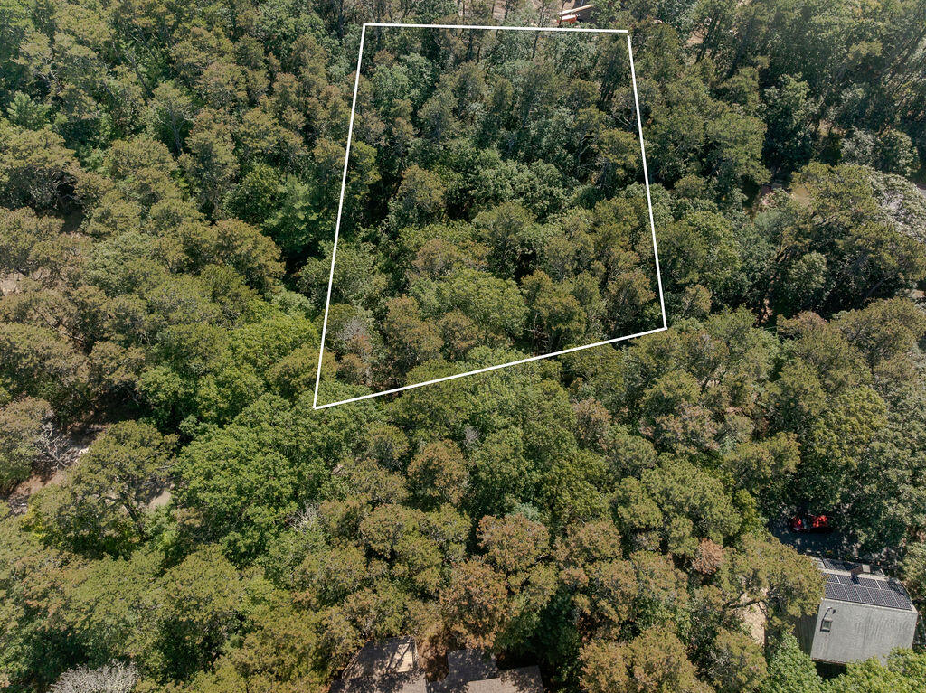 40 Old Long Pond Road Property Photo 2