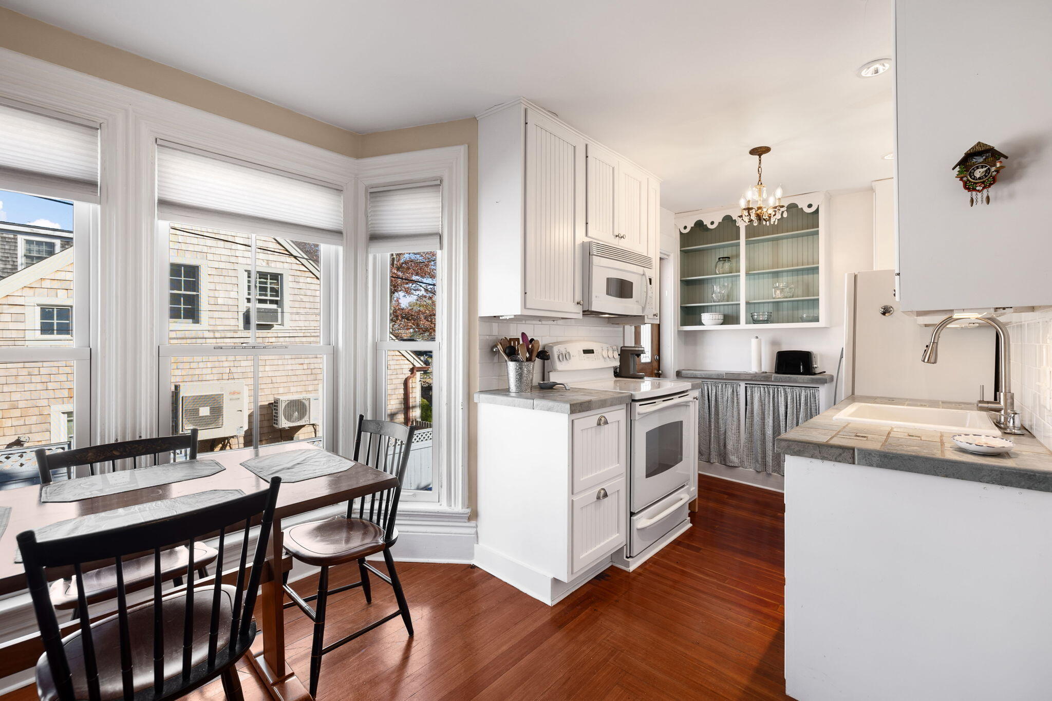 176 Commercial Street # U2 Property Photo 4