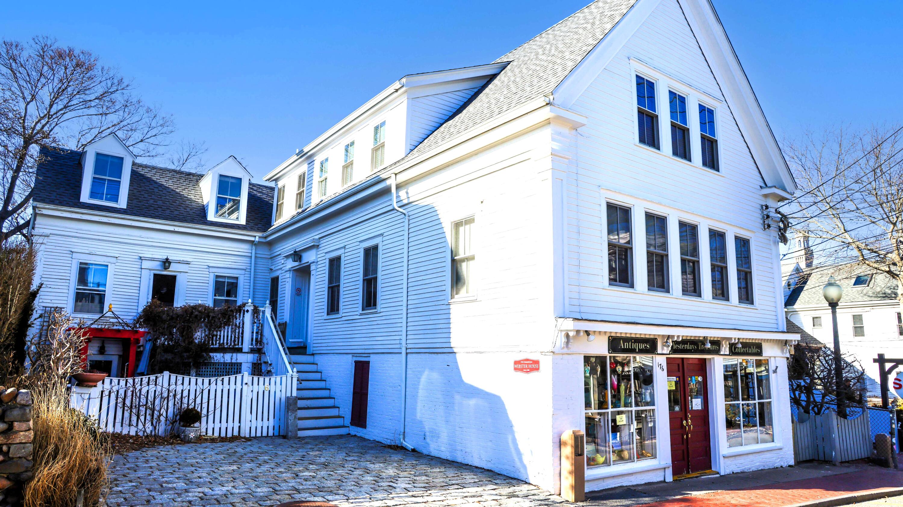 176 Commercial Street # U2 Property Photo 5