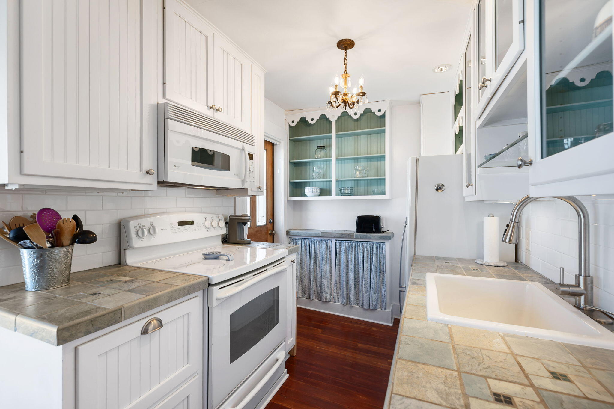 176 Commercial Street # U2 Property Photo 14