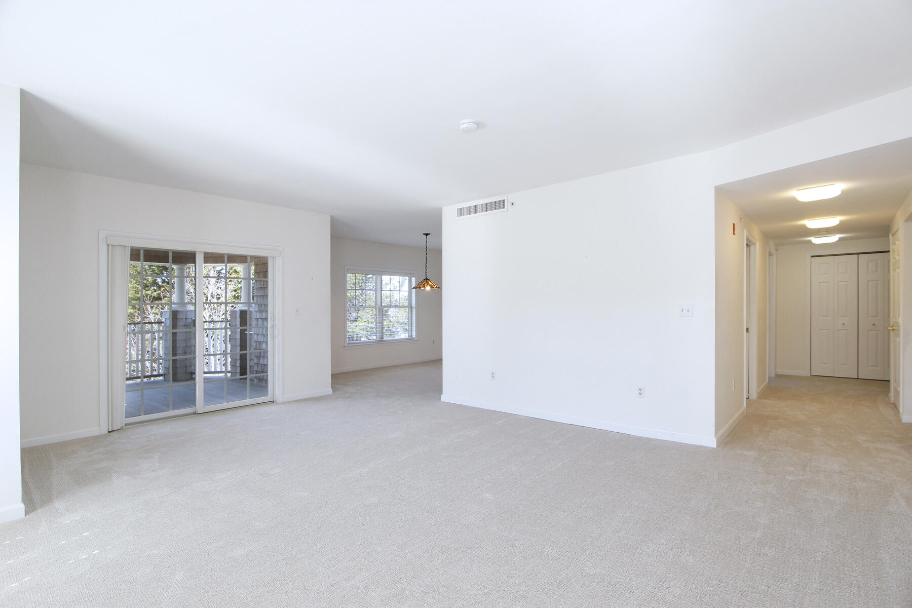 18 West Road # 307 Property Photo 10