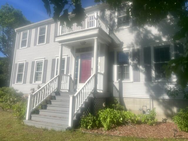 32 NIAGARA Lane Property Photo 1