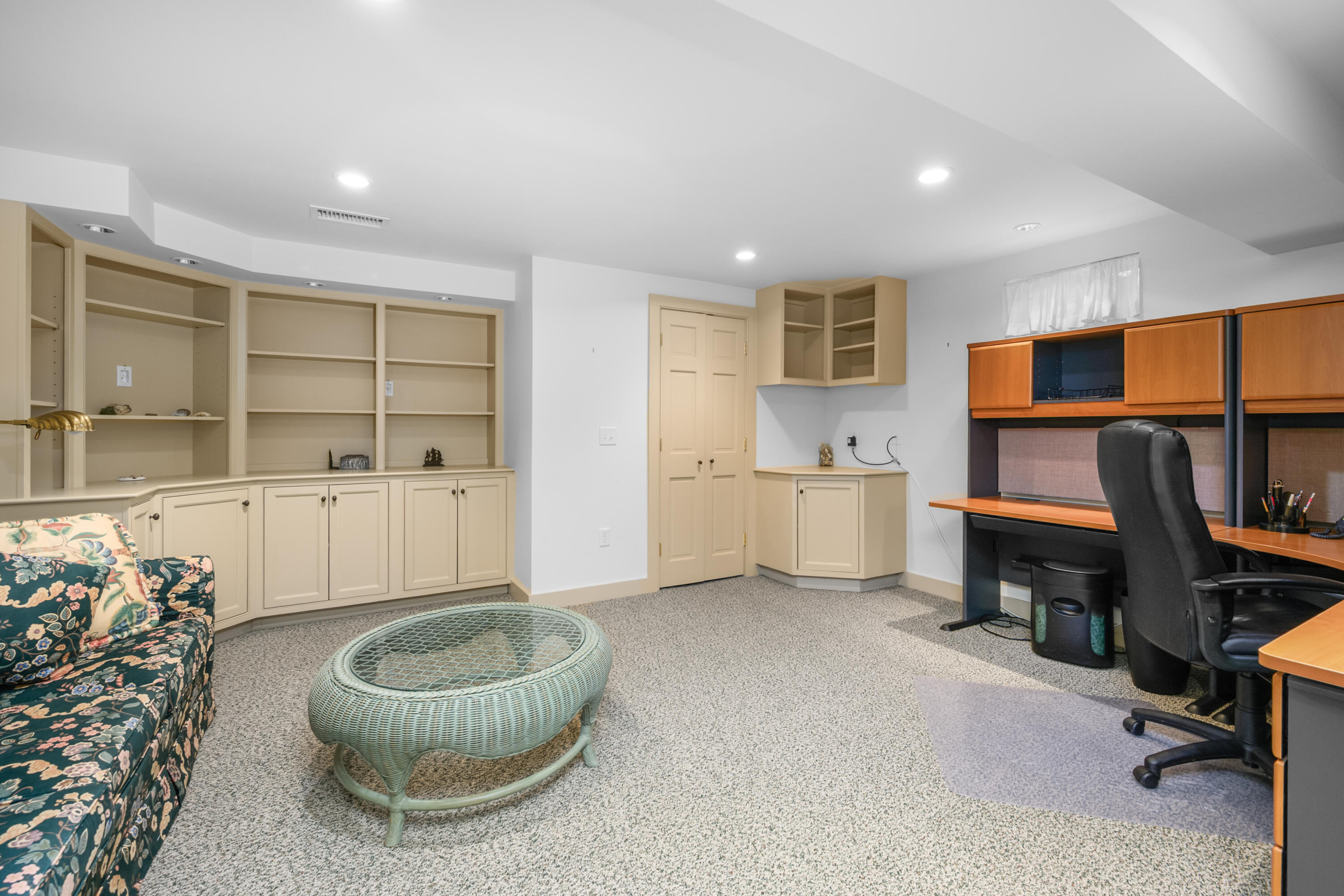 41 Court Street Property Photo 26