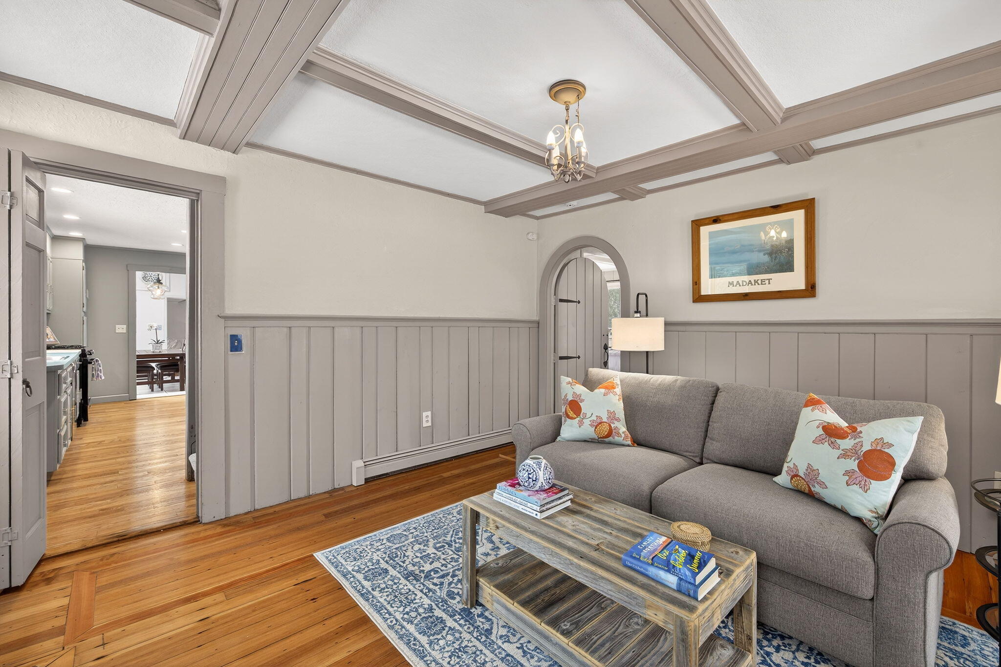 102 Nashawena Street Property Photo 28