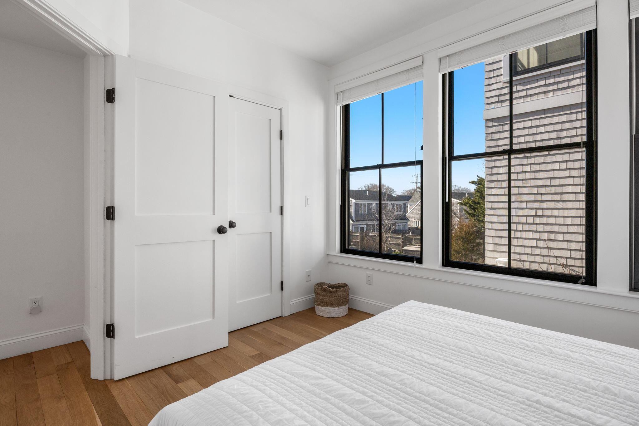 350 Bradford Street Unit 11 Property Photo 20