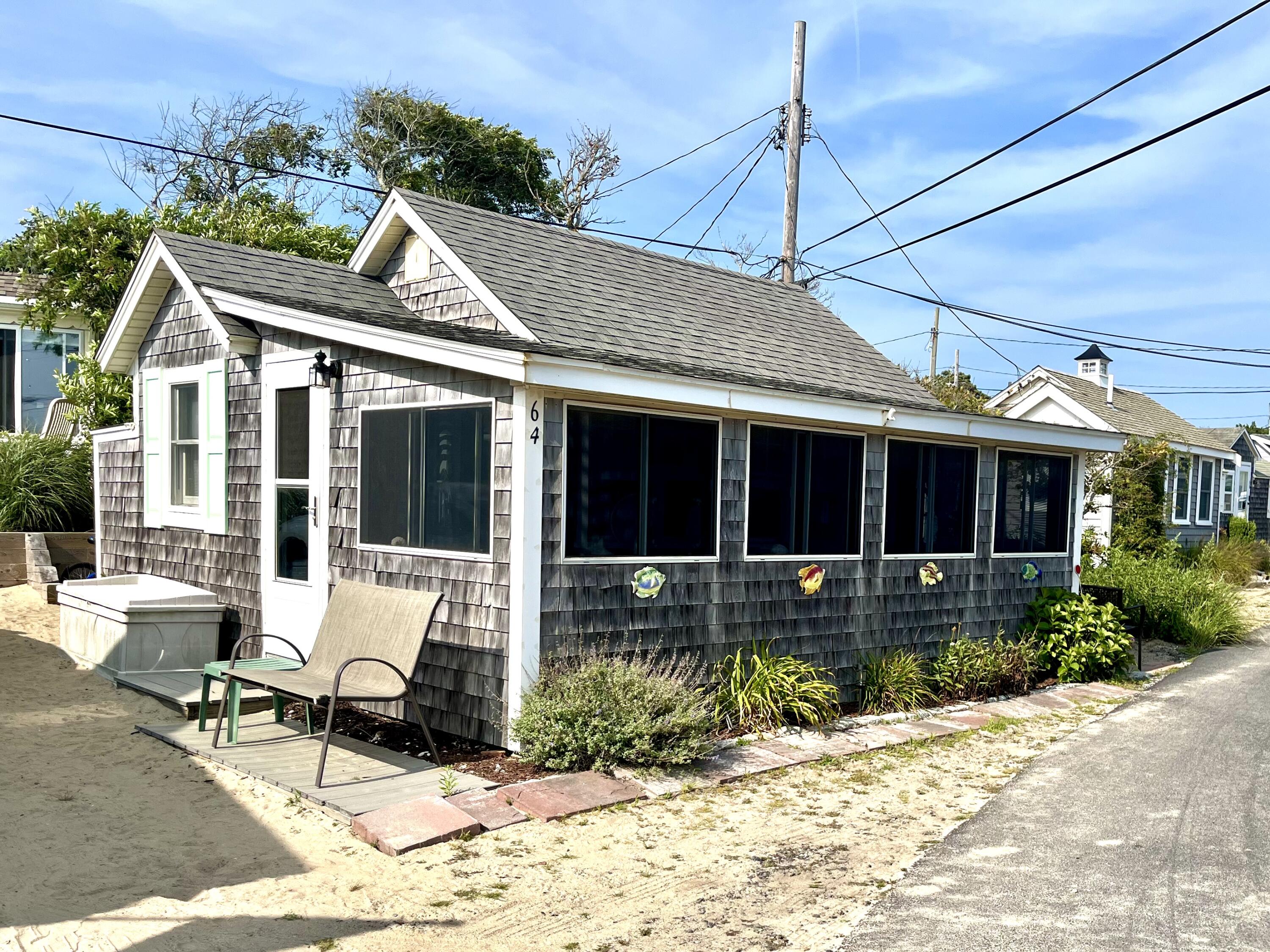 217 Old Wharf # 64 Property Photo 1