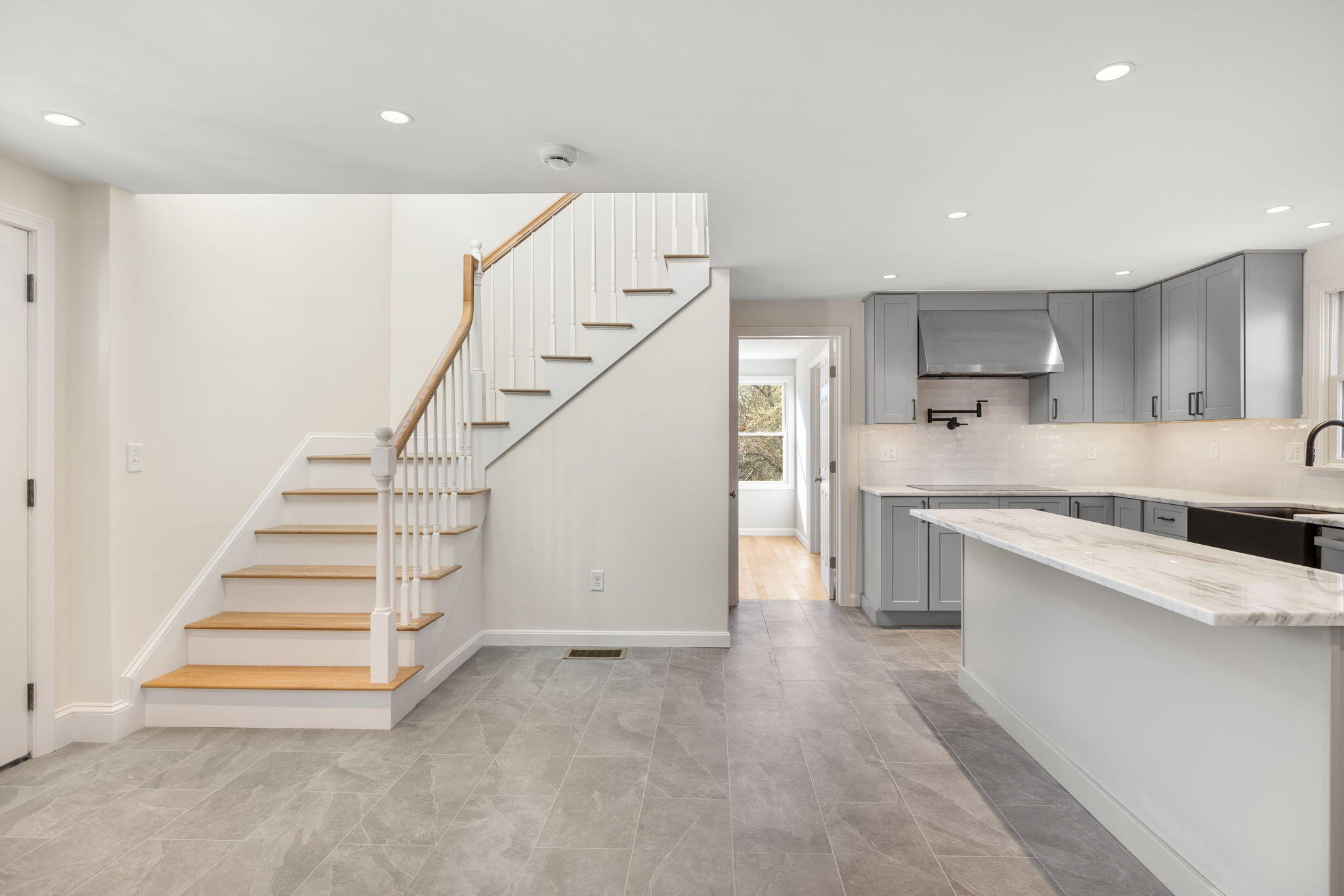 1 Shore Drive Property Photo 4