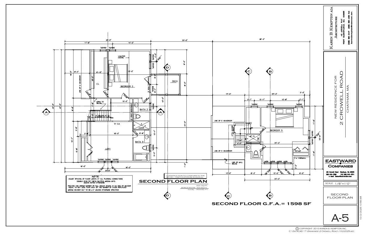33 Crowell Road Property Photo 6