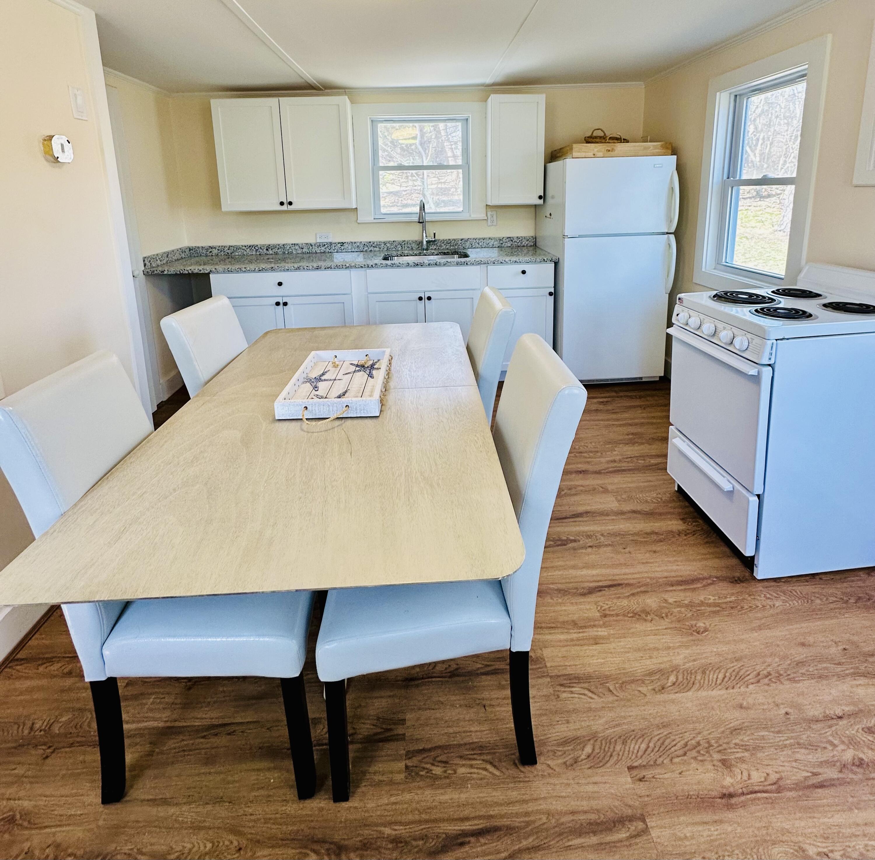 36 Cove Road Property Photo 13